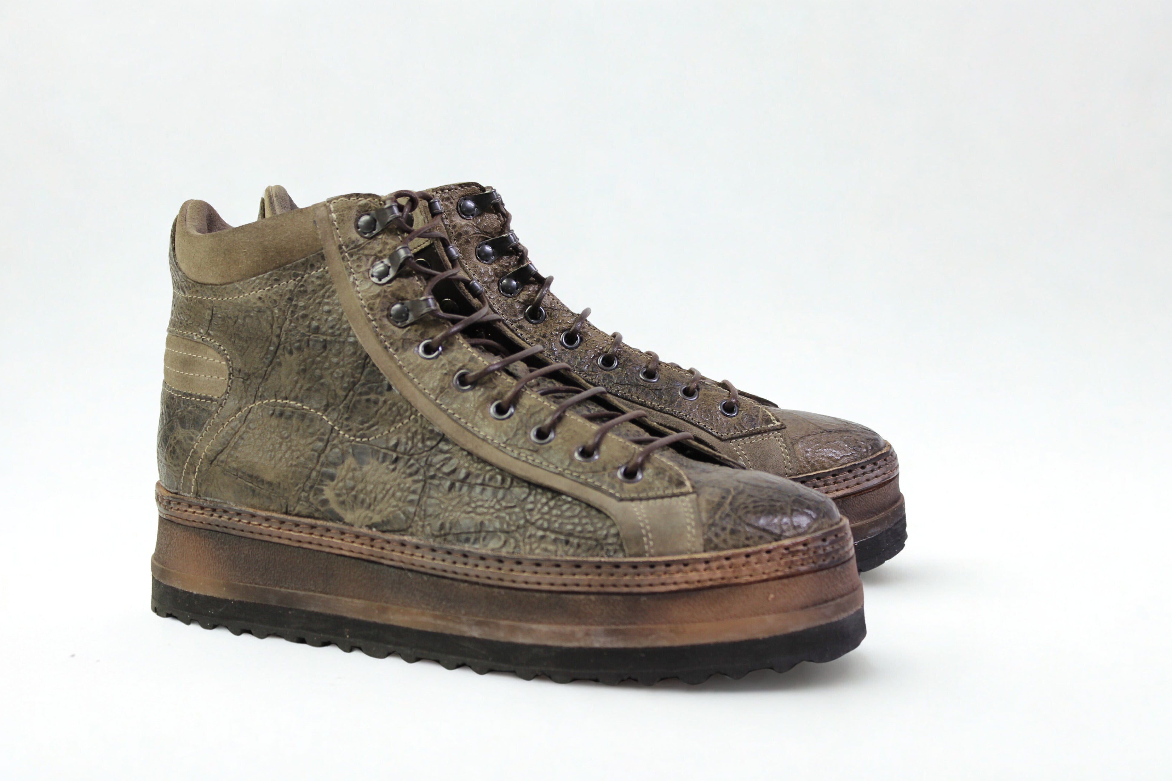 LAST PAIR 44-ROY WELTED HIGH SNEAKERS