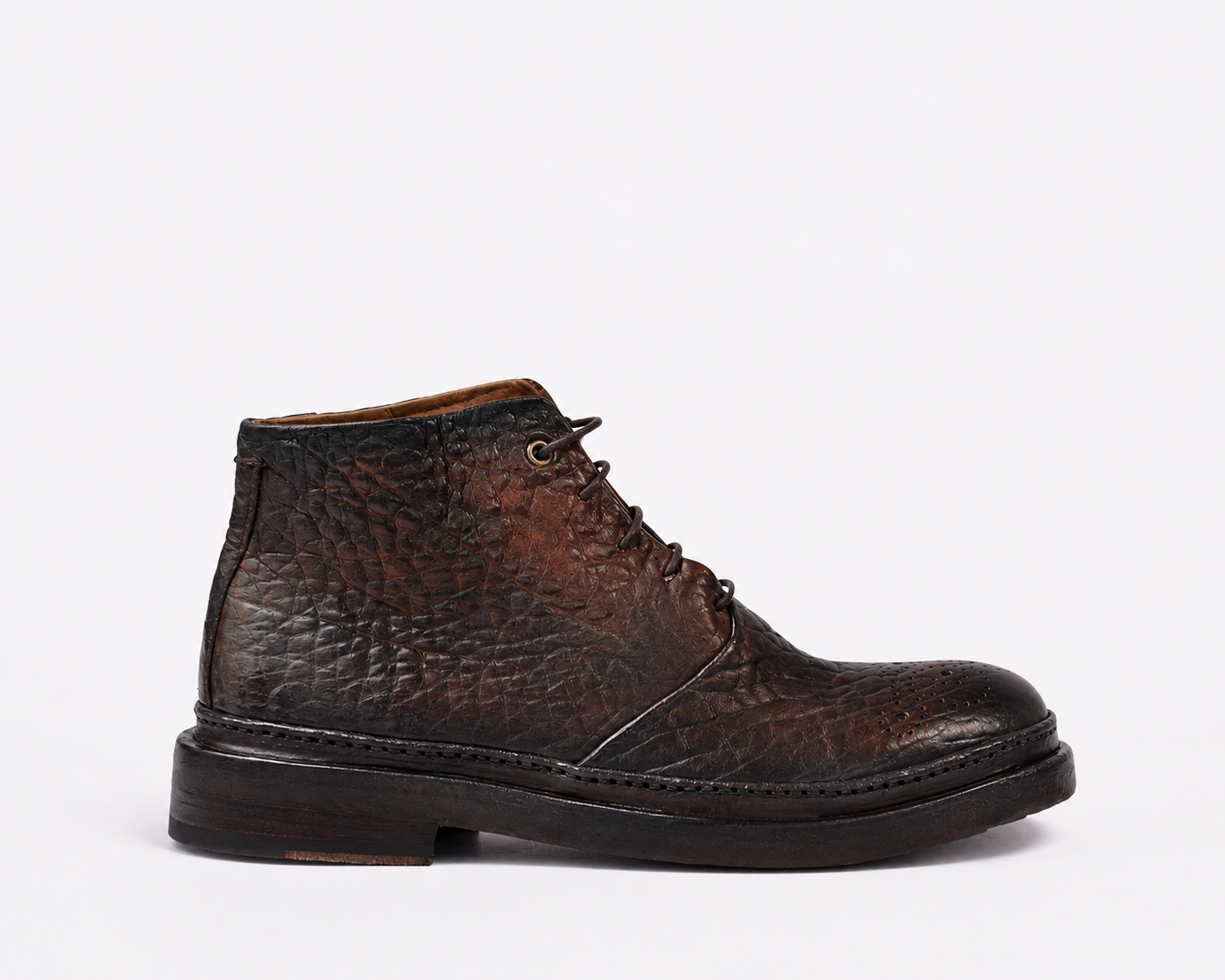 BUFFALO Man's Chukka boot