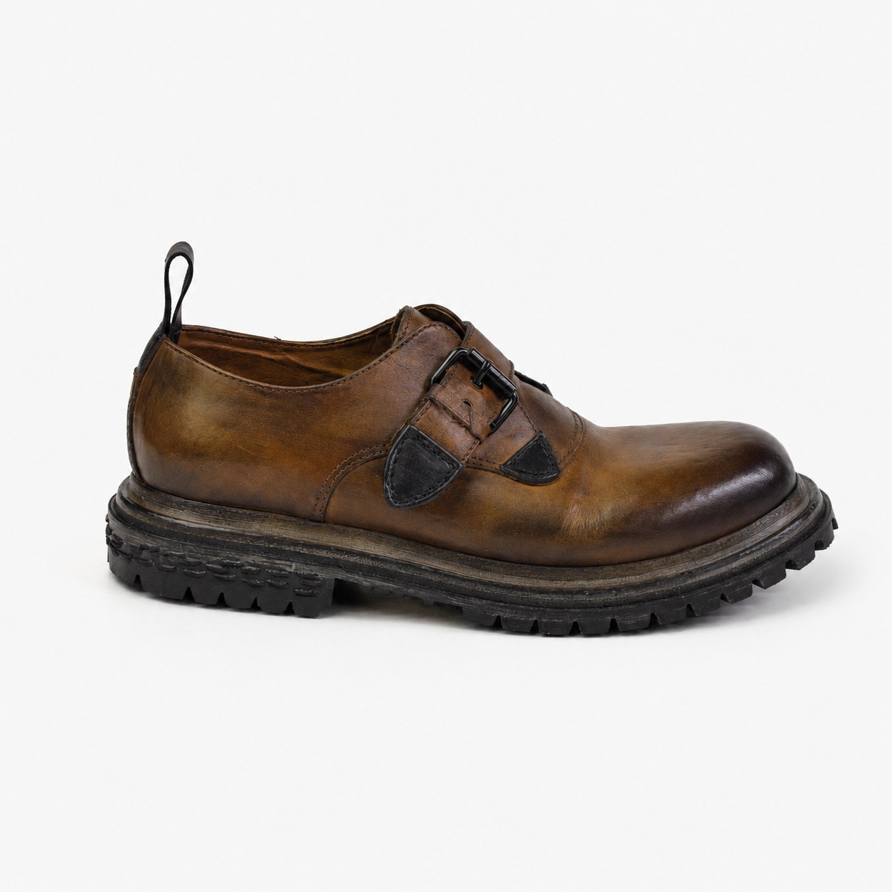 TONALE MUD BUCKLED SHOES