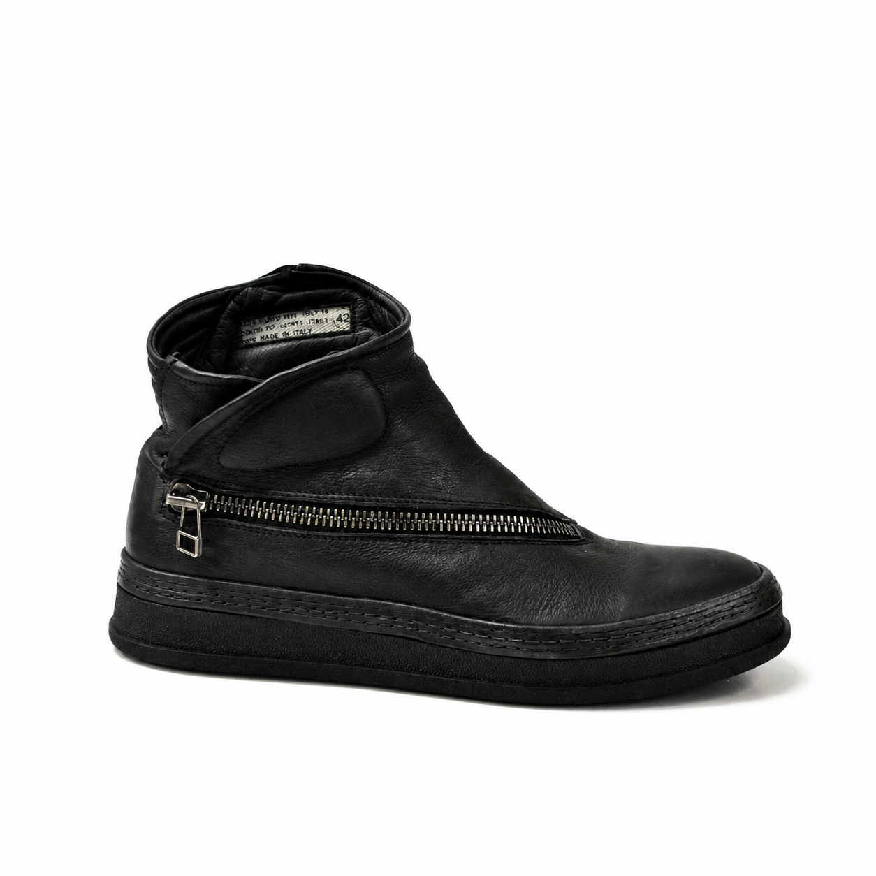 MIKE Black zip sneaker