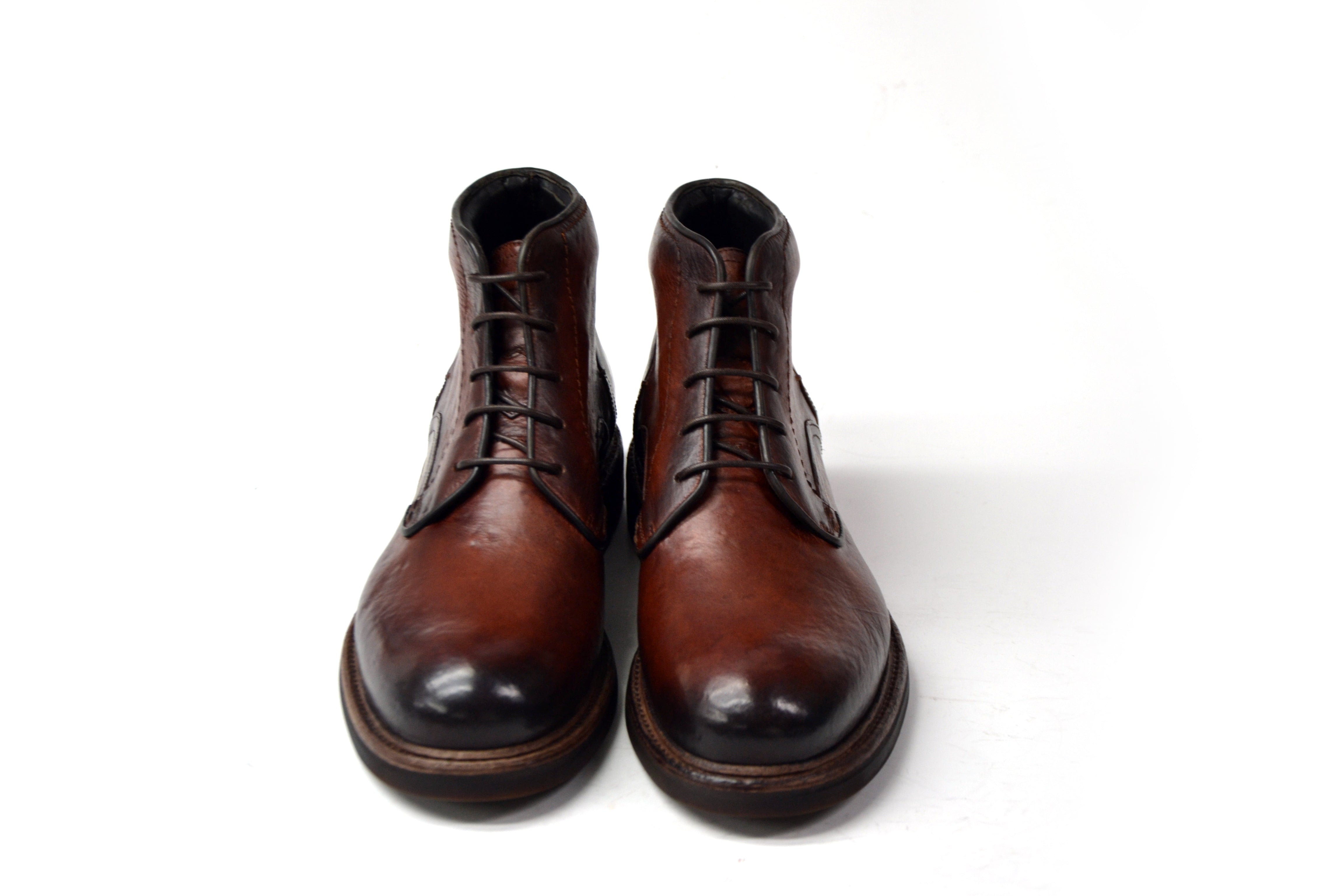 LAST PAIR 40/43- COLOMBIA COGNAC CHUKKA BOOTS