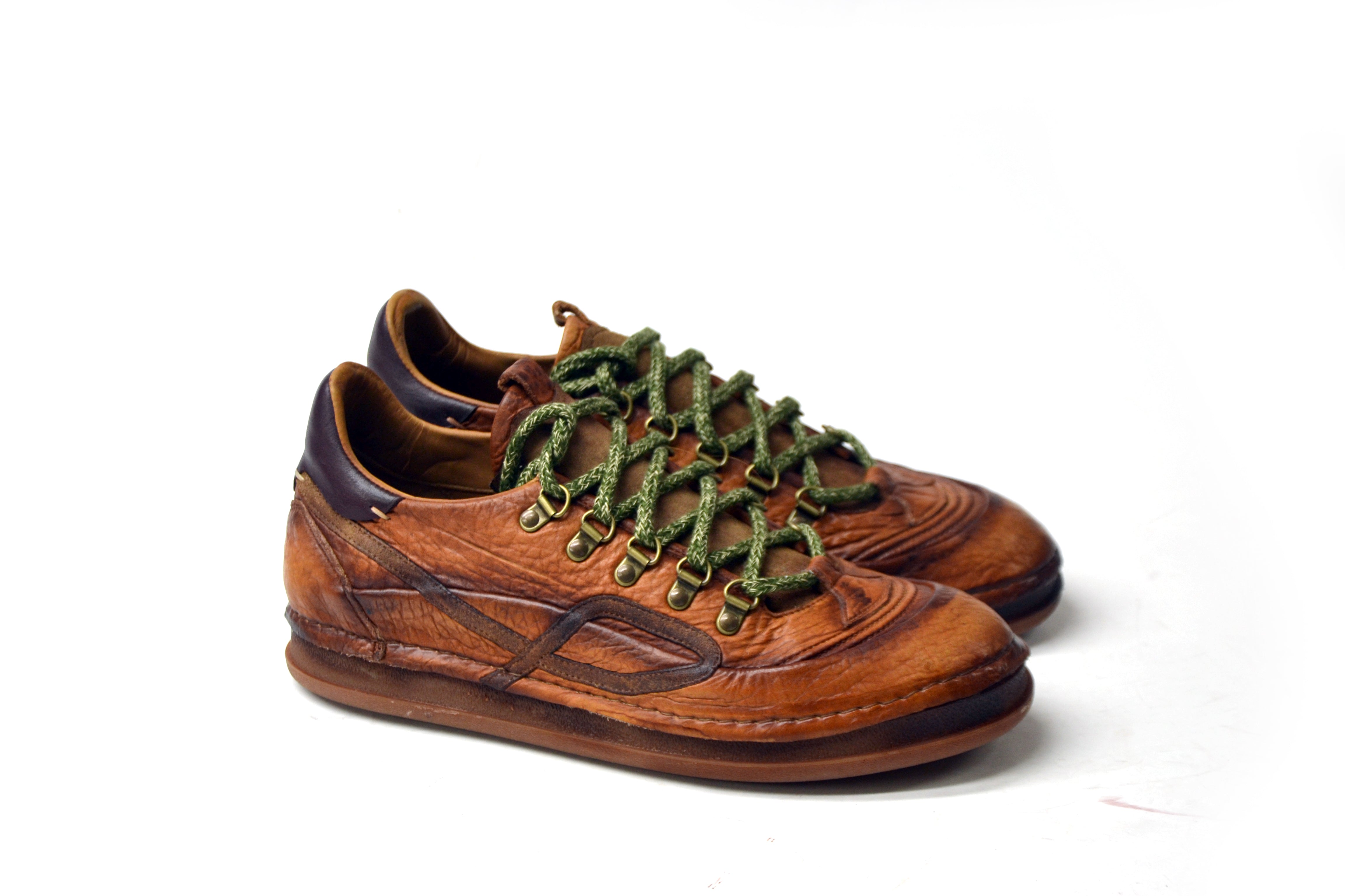 LETZTES PAAR 42 - BISONTE BRAUNE SNEAKER