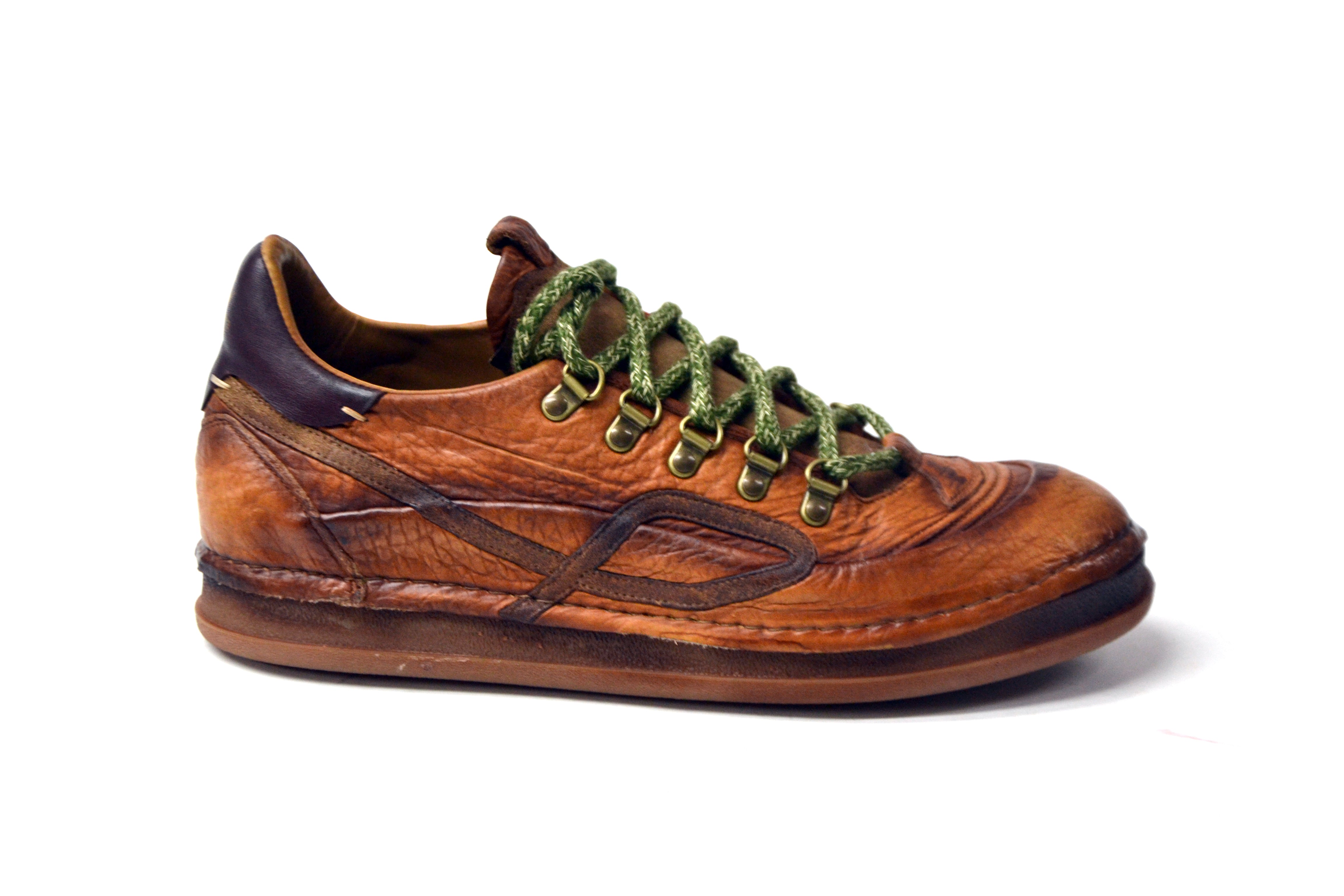 LETZTES PAAR 42 - BISONTE BRAUNE SNEAKER