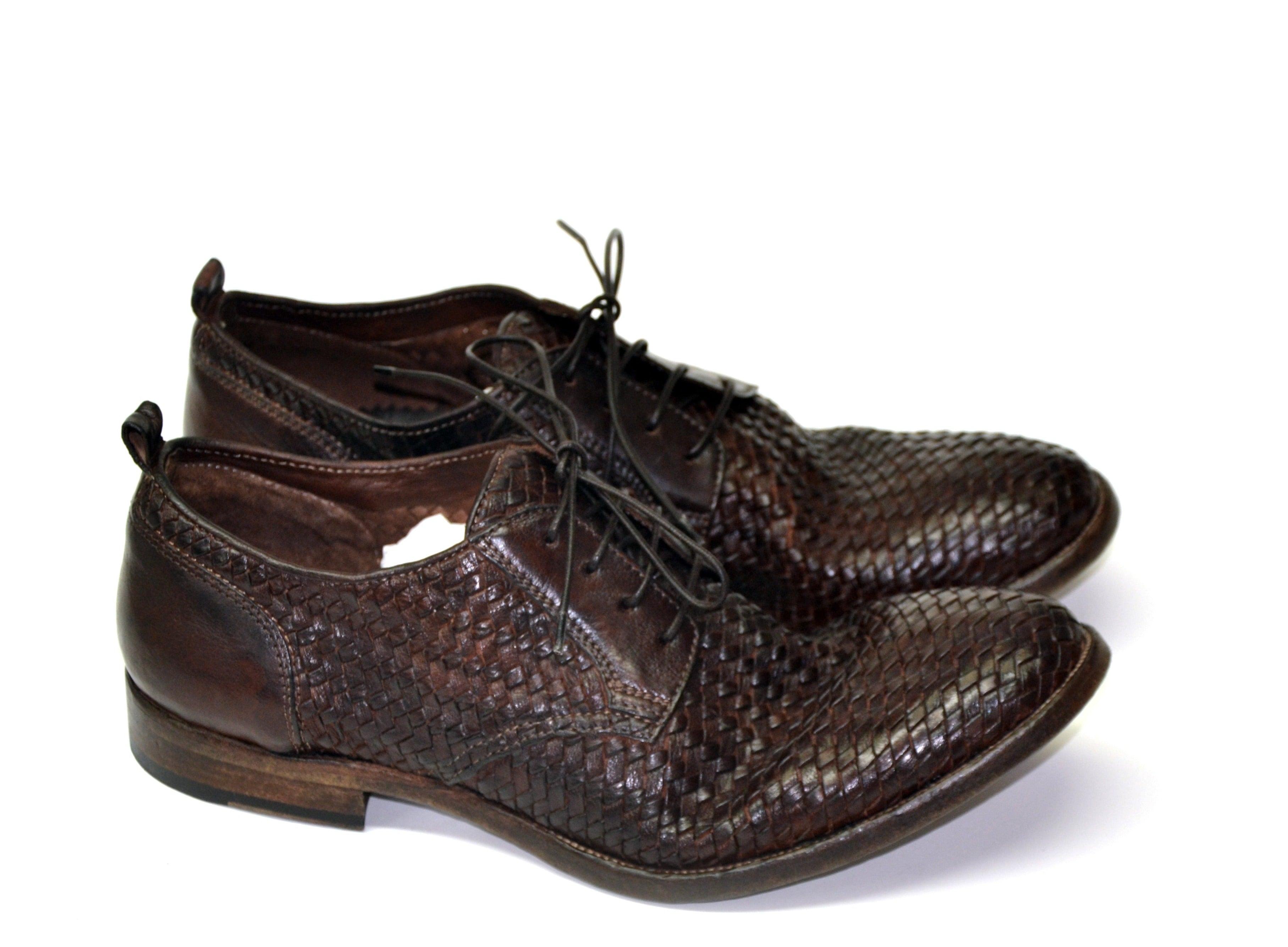 LETZTES PAAR 42 - HANDGEWEBTE DERBY-SCHUHE