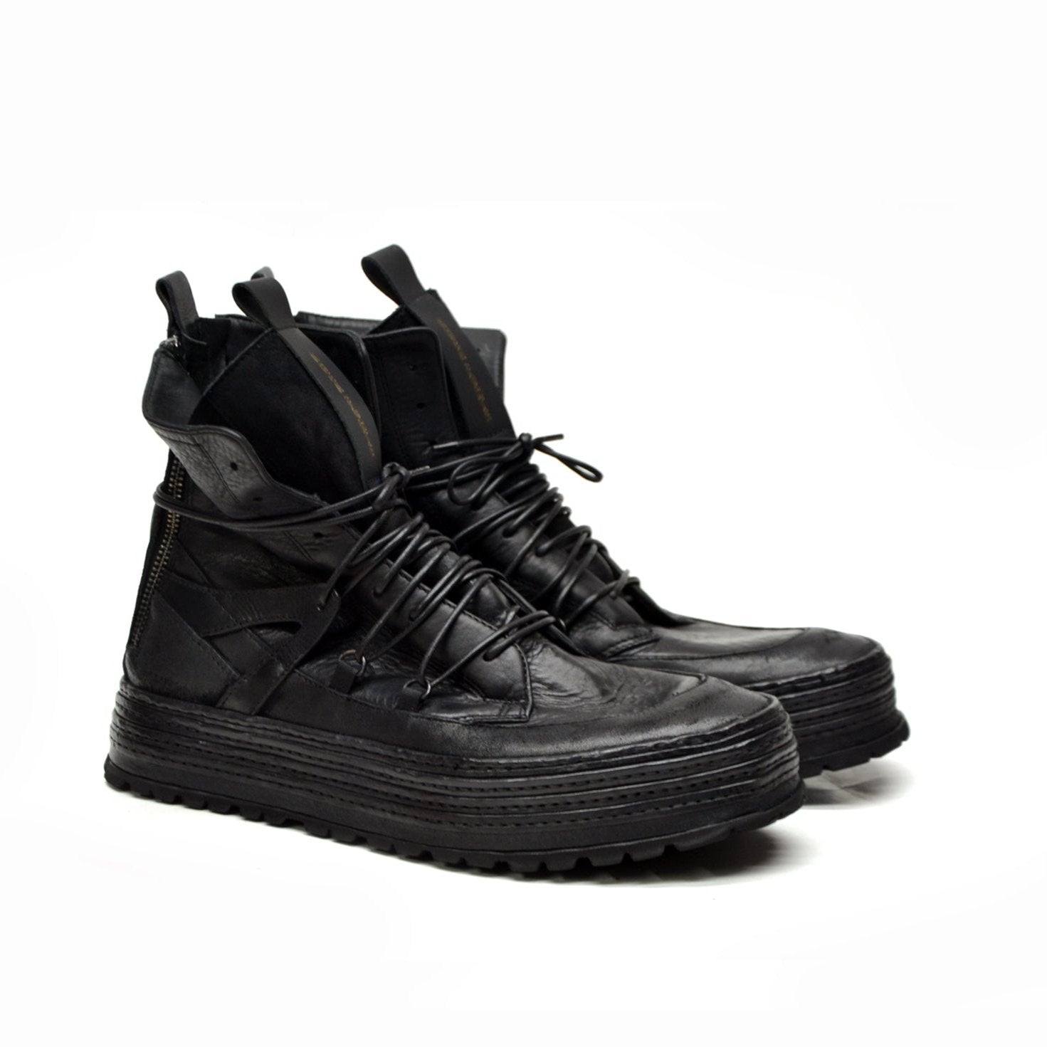 MADMAX SCHWARZE HOHE SNEAKER