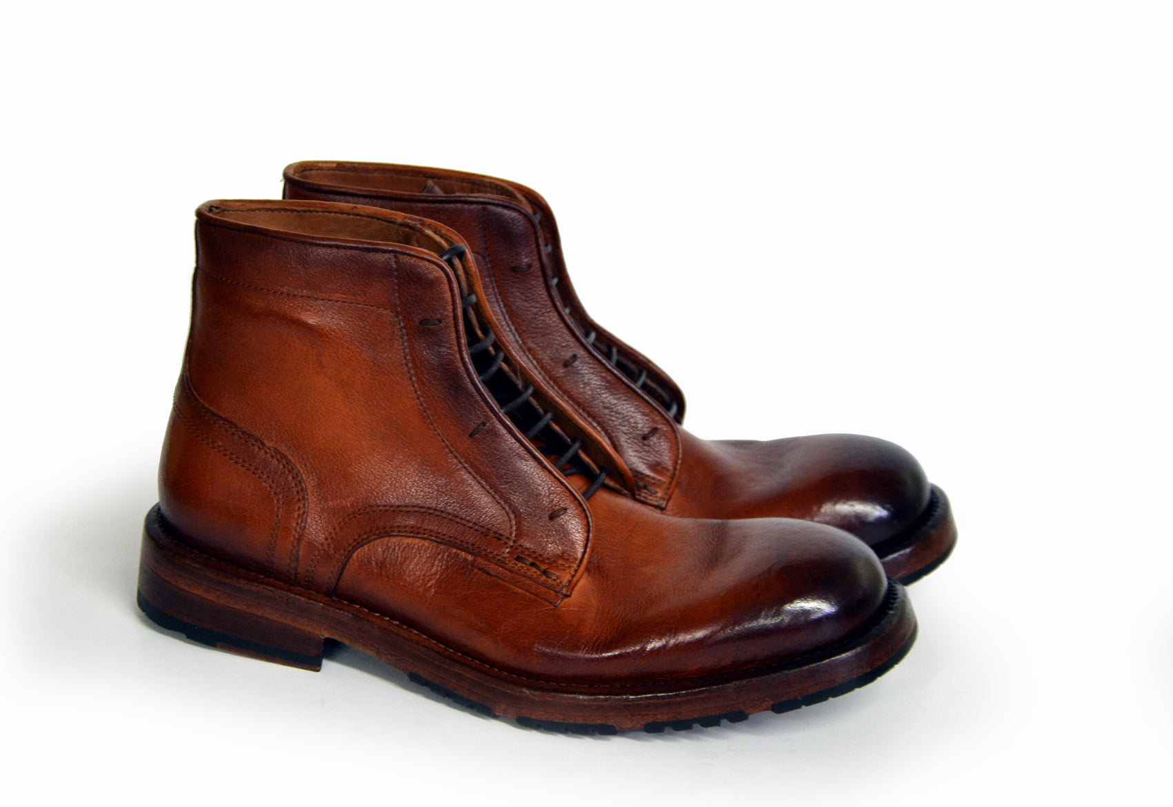 BOING LACED ANKLE BOOTS