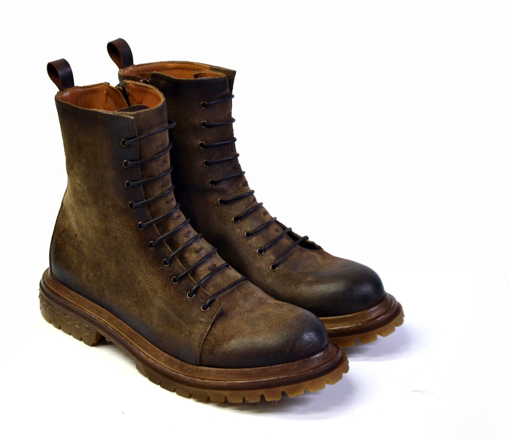 TONALE ONESIDED SUEDE BOOTS