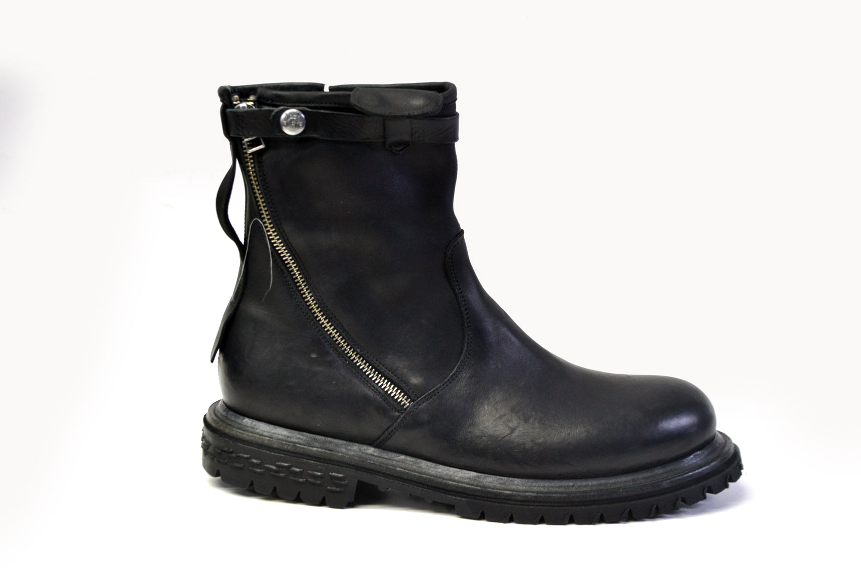 Farral black aviator boot
