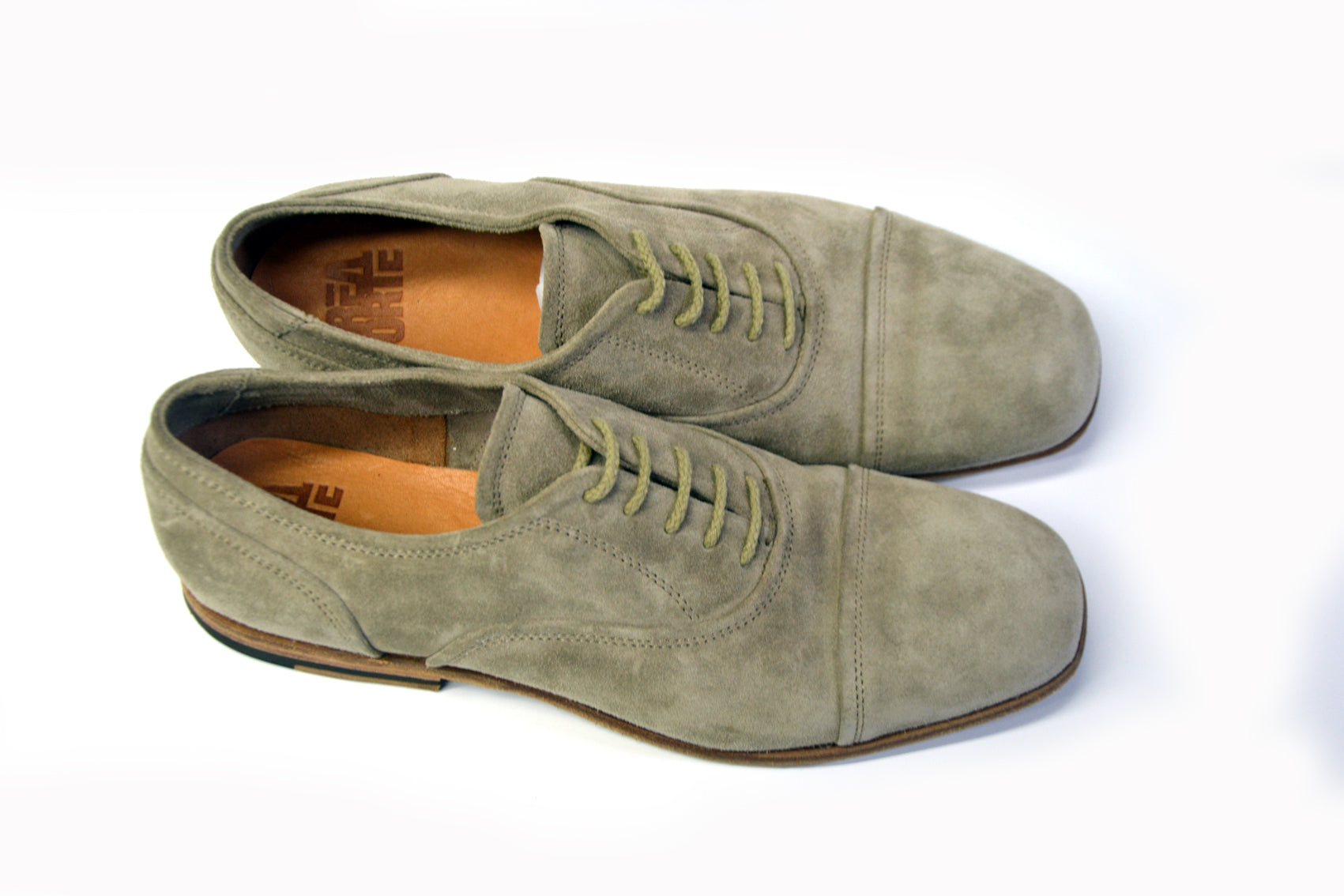 LAST PAIRS 42- KING OXFORDS IN SUEDE SAND OR DARK BROWN