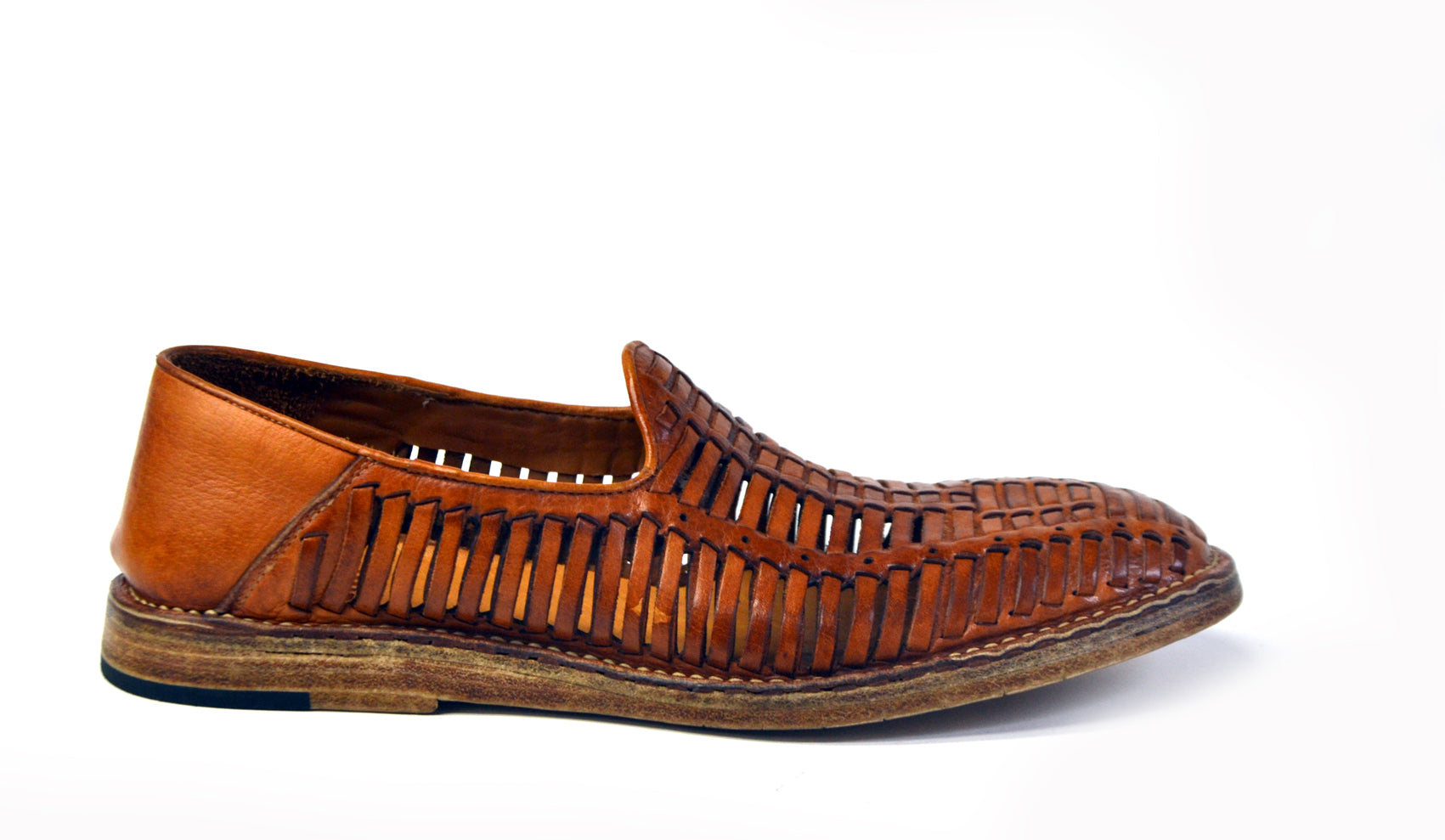 LAST PAIRS 42-SUMMER CUT-OUT LOAFERS IN COGNAC OR BLACK