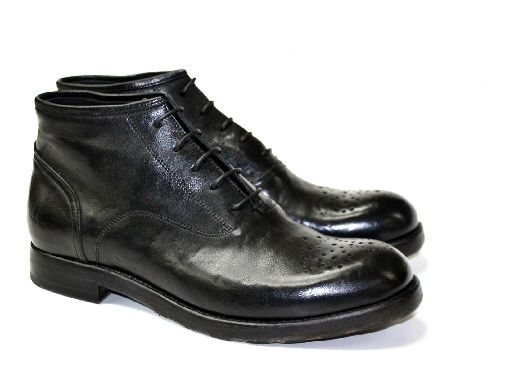 LETZTES PAAR 40 – ELEGANTE SCHWARZE CHUKKA