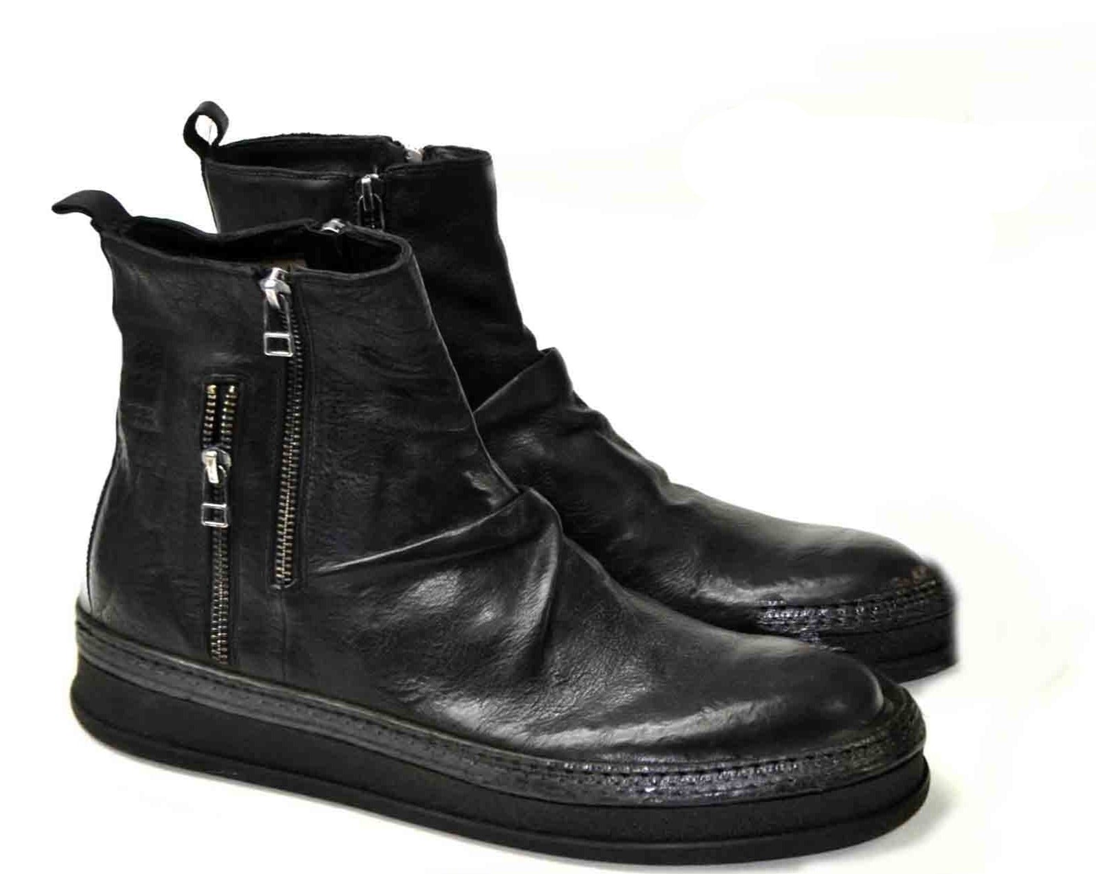 NIKITA SCHWARZE SNEAKERS MIT REISSVERSCHLUSS