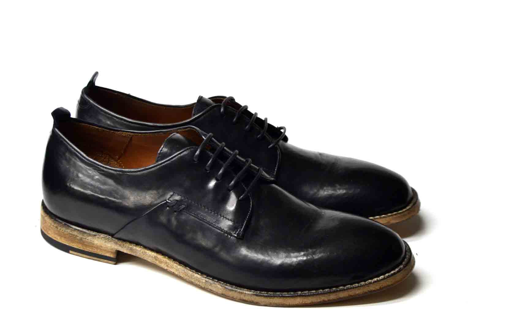 LAST PAIR 42/45- CLARK BLACK WASHED DERBY SHOES