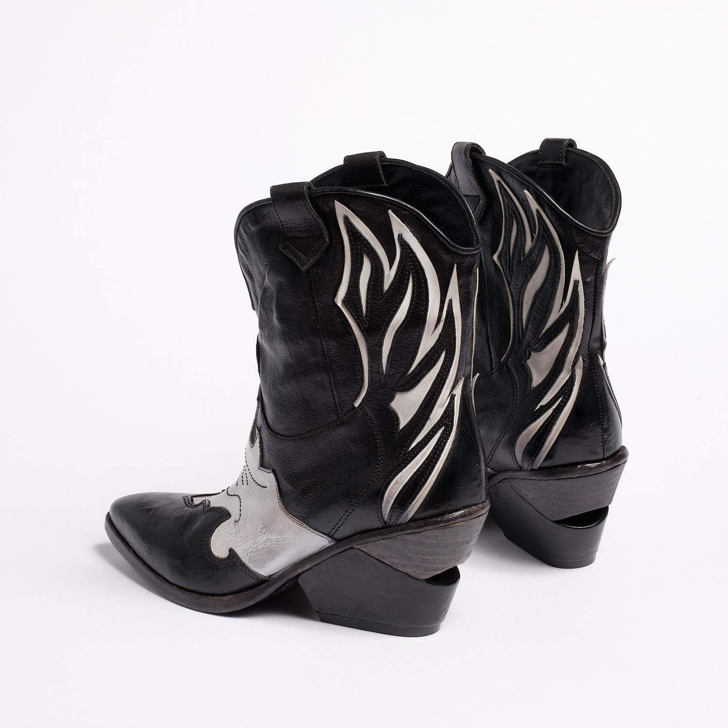 Emmy Texan Boot weiches Büffelleder Schwarz-Weiß