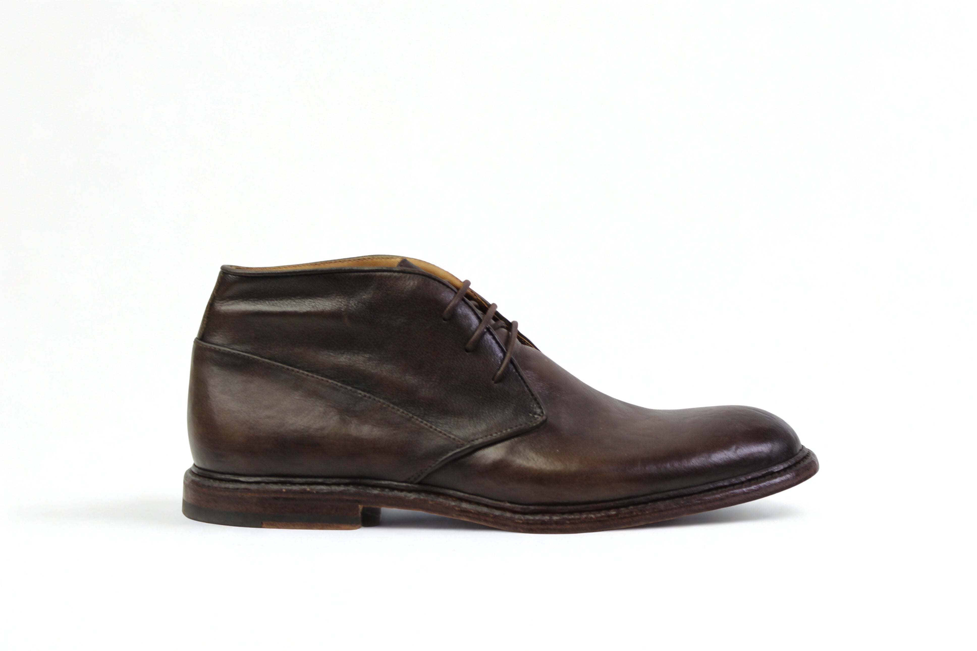 GIANNI CHUKKA IN BROWN