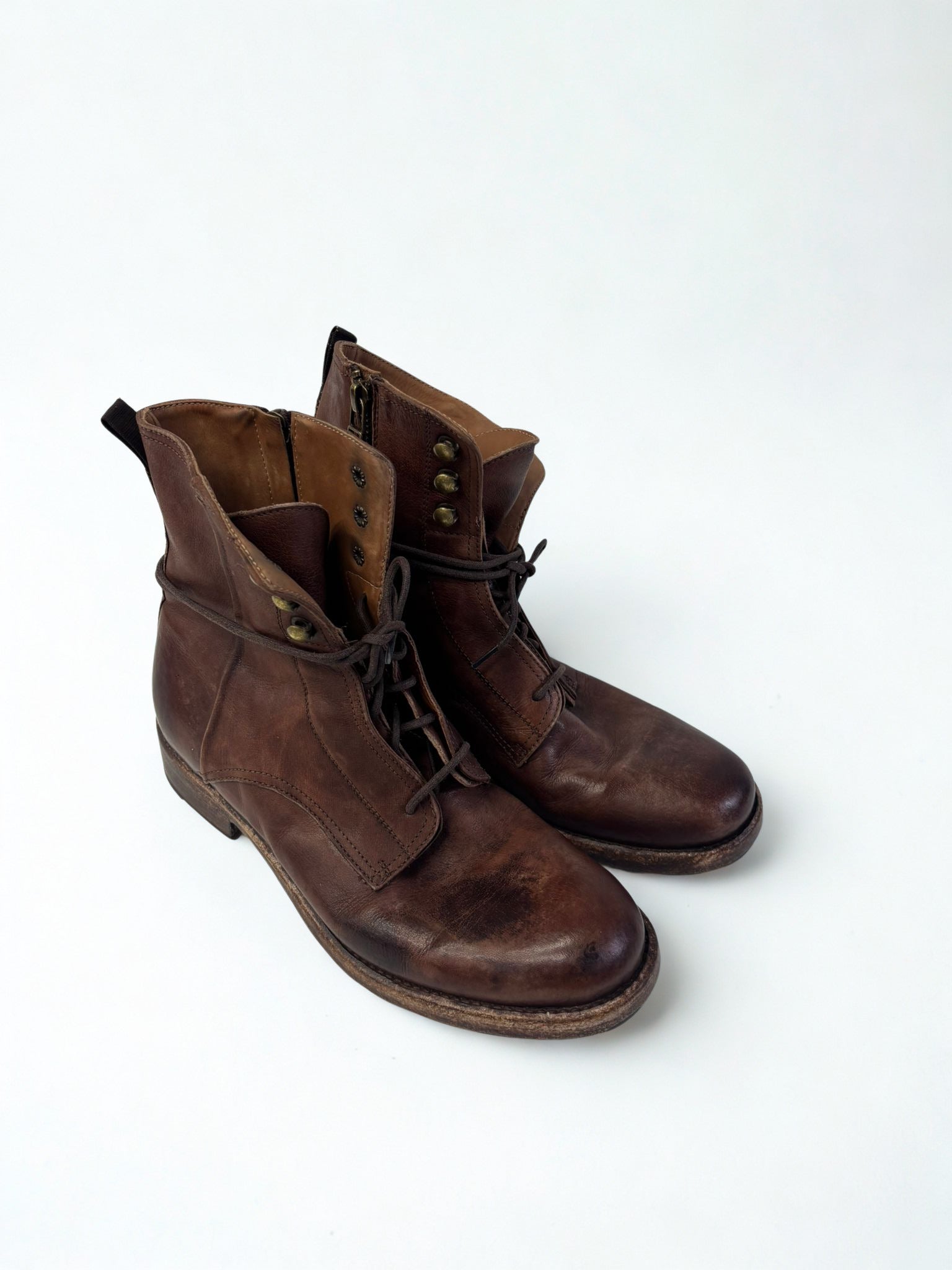 LAST PAIR 40- SUPER VINTAGE WASHED BOOTS