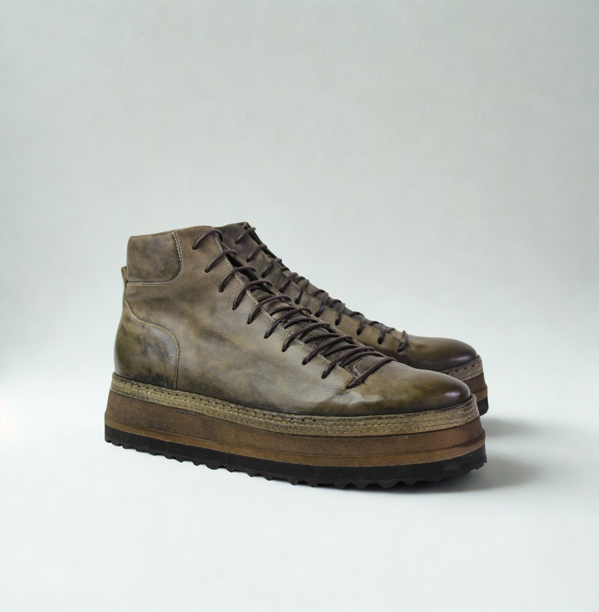 LAST PAIR 43- MUD GREEN PLATFORM SNEAKERS