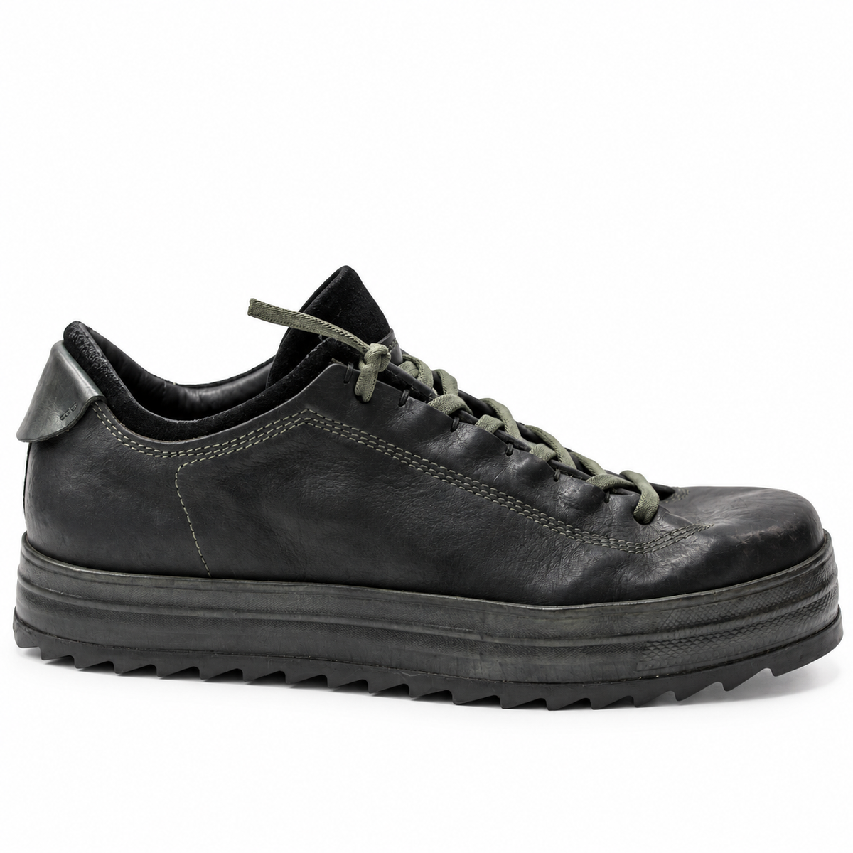 LED Low Sneakers in Black