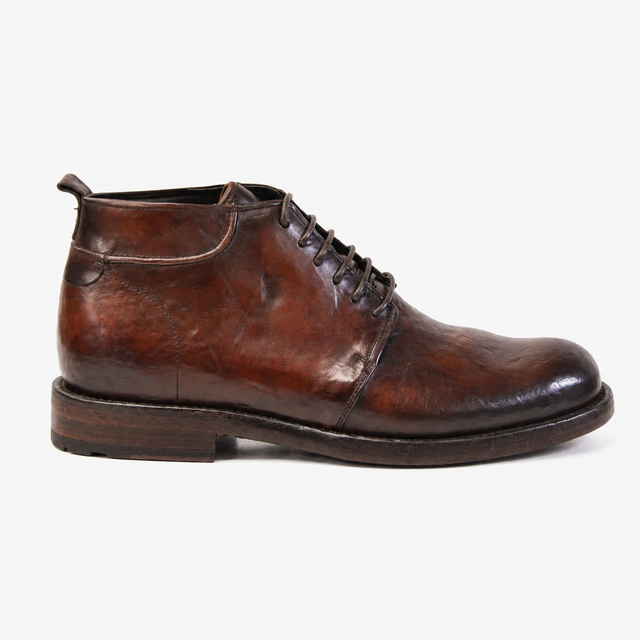 Yale Cognac Chukka Boots
