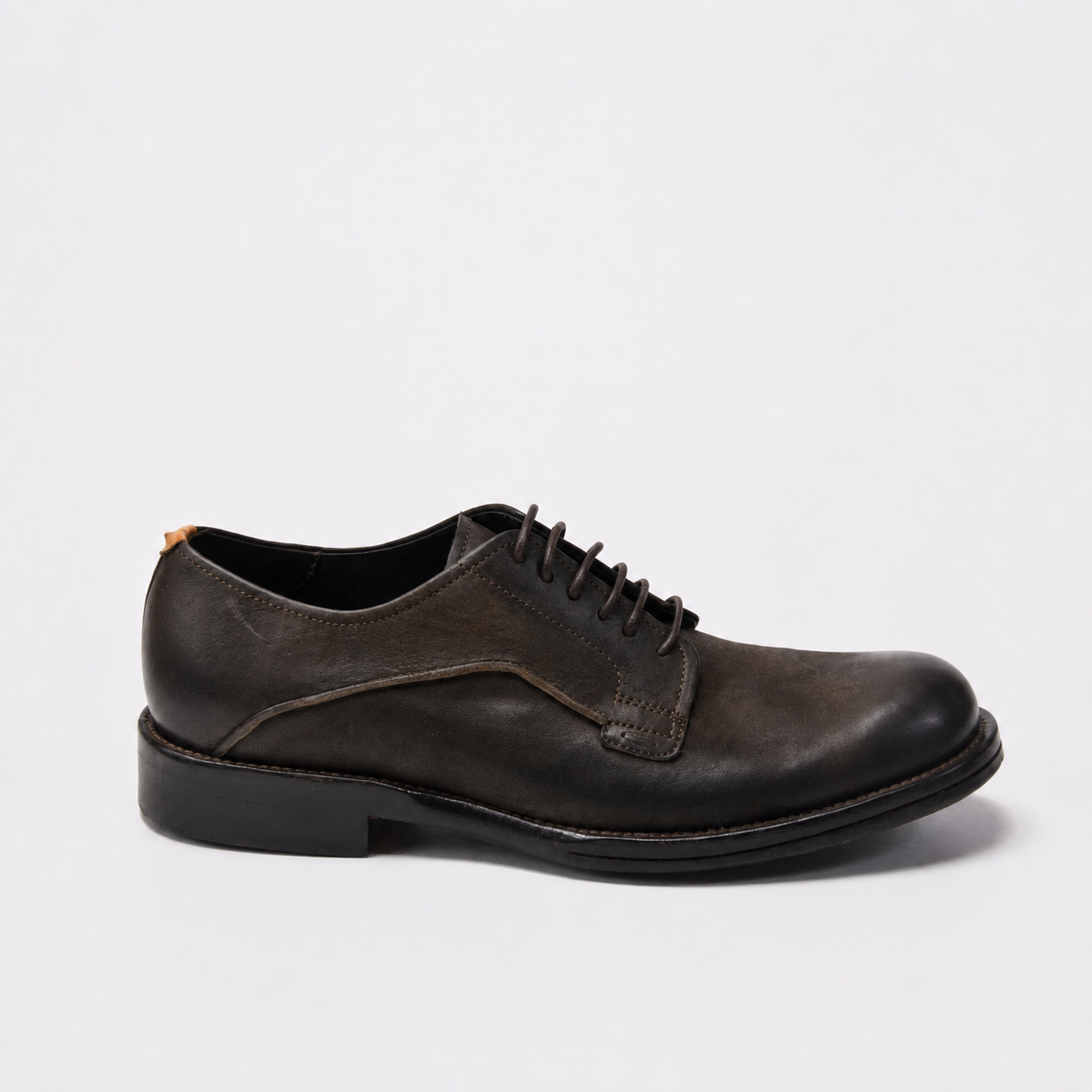 Chuck Bandolero Derby Shoes