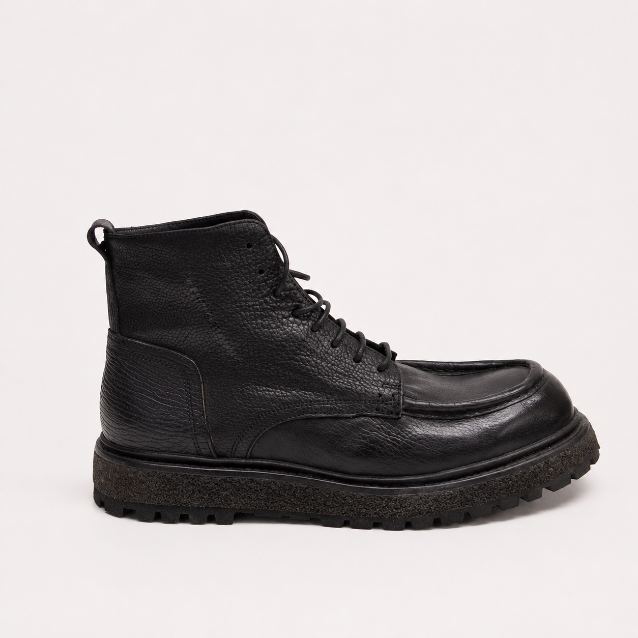 POLLINO Black leather bootie