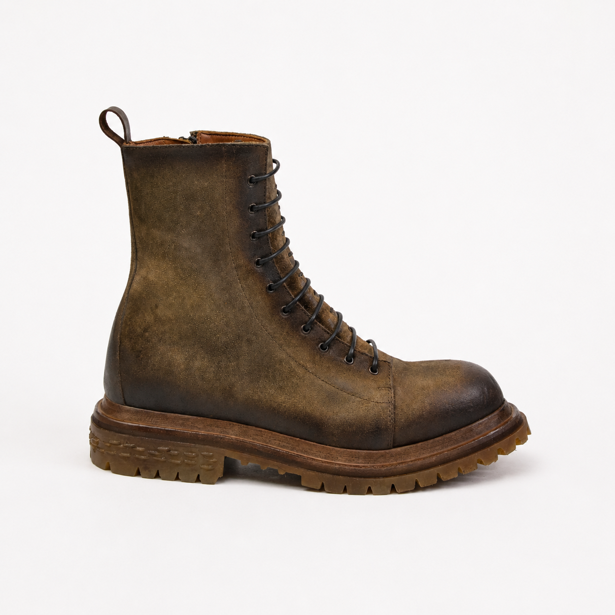 TONALE ONESIDED SUEDE BOOTS