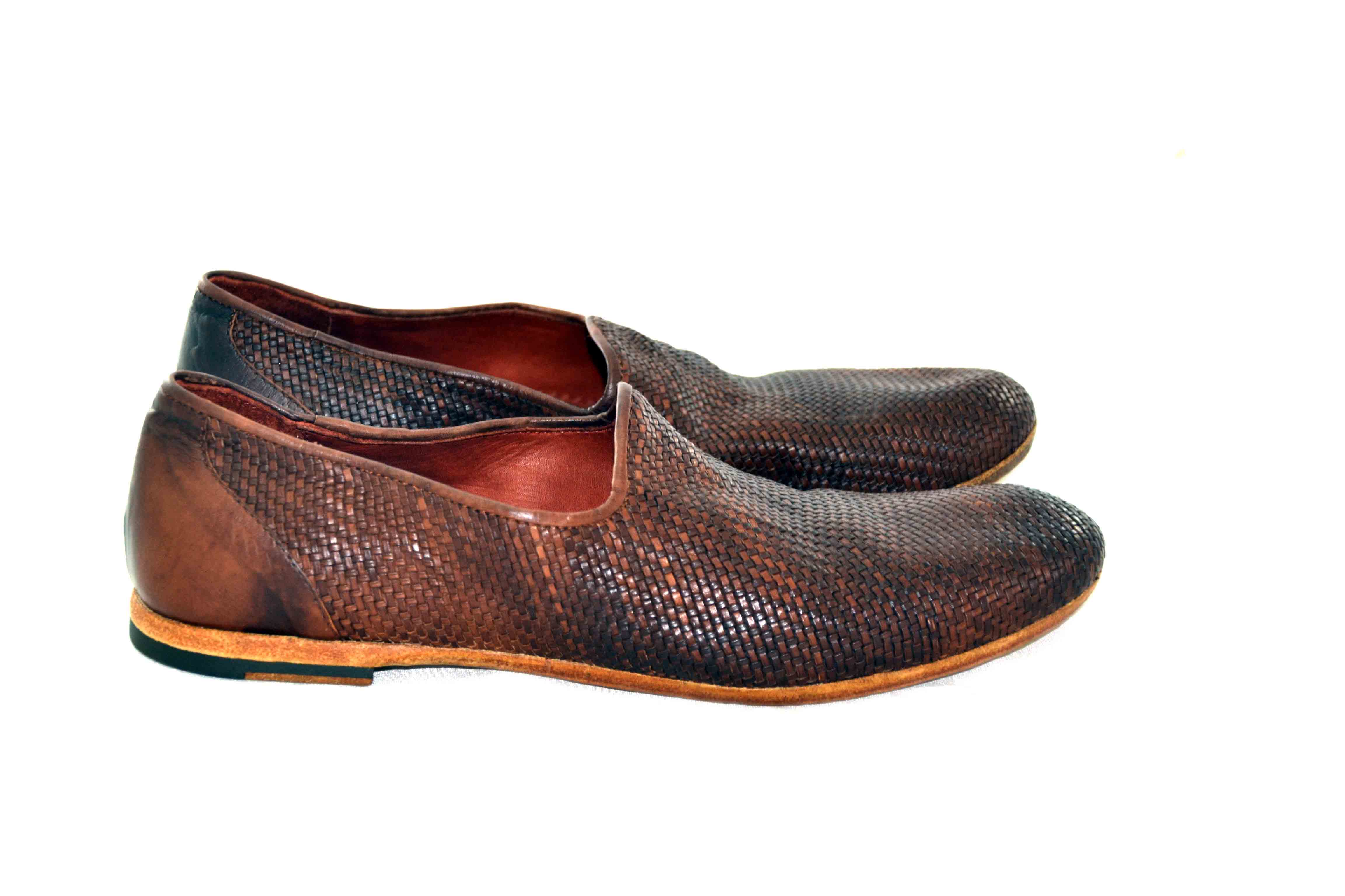 LAST PAIR 42-HAND WOVEN CANGAROO LOAFERS