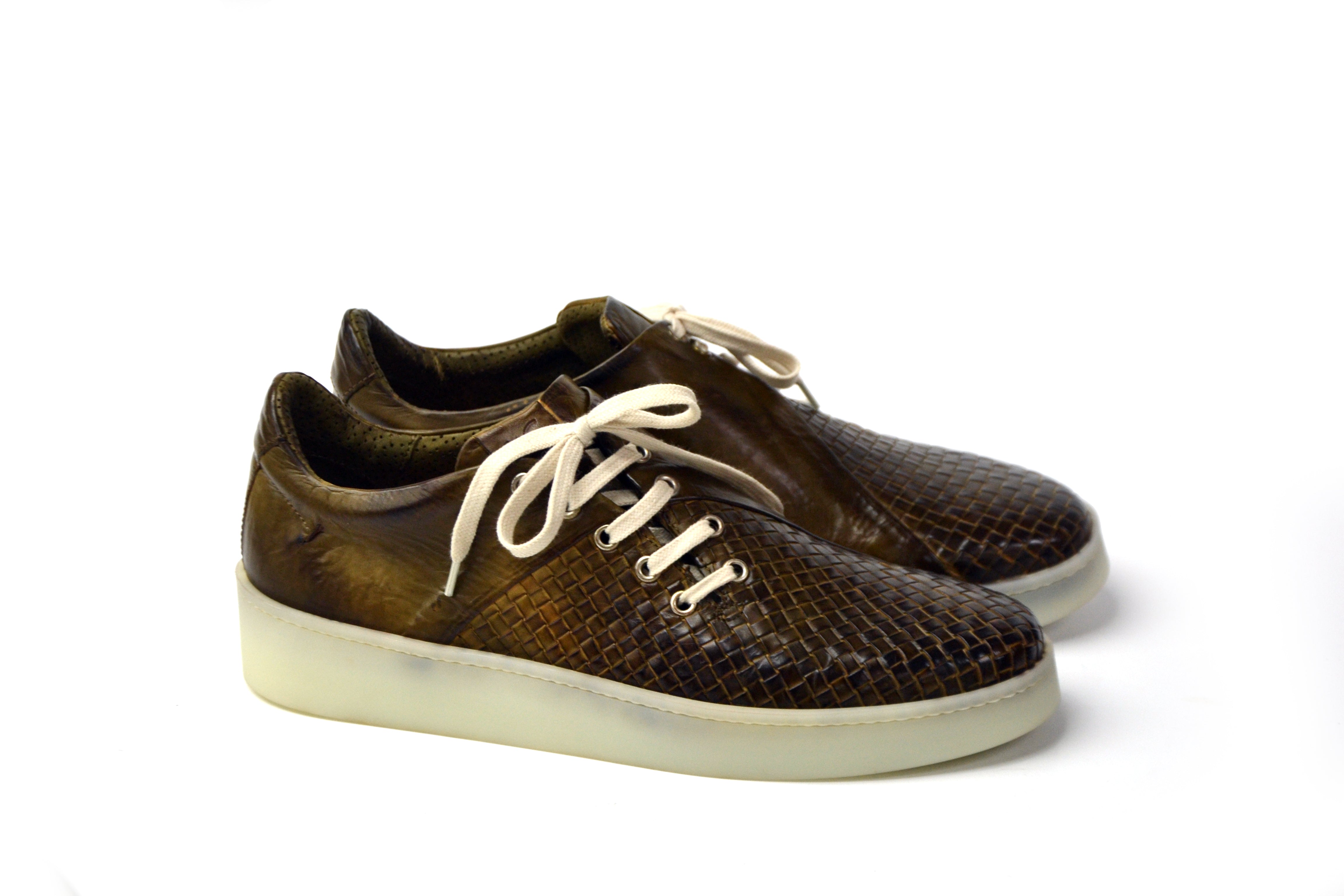 LAST PAIR 42- FANGO WOVEN SNEAKERS