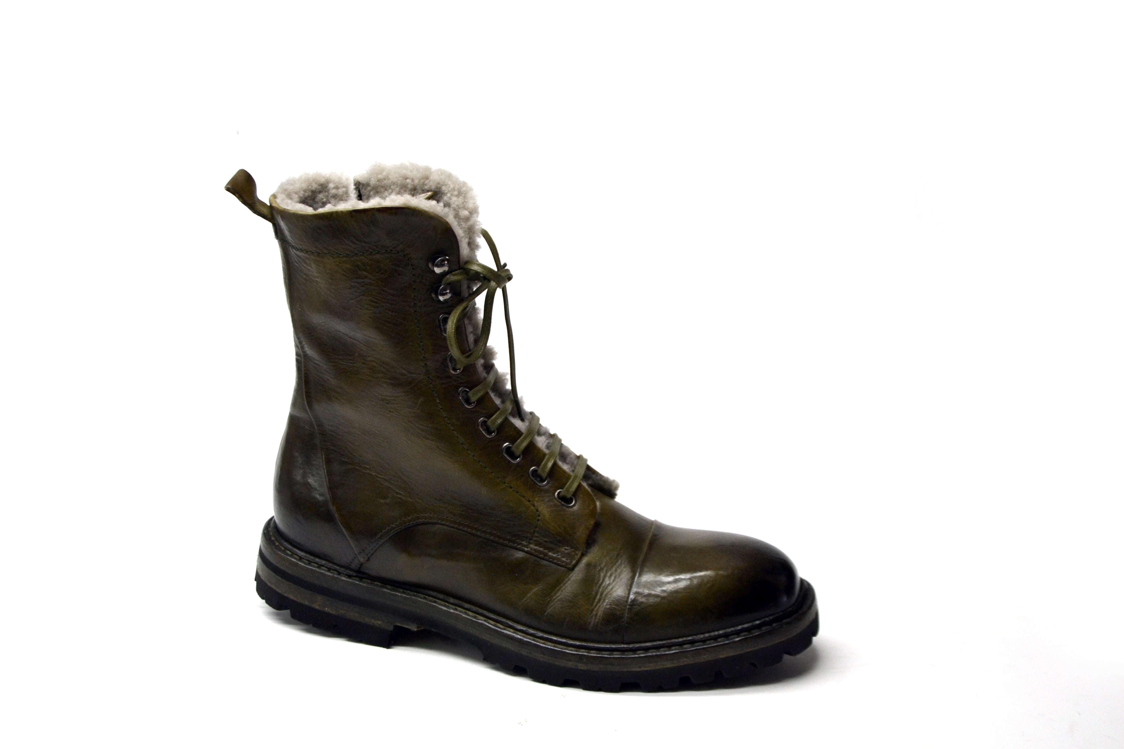 LAST PAIR 42- MILITARY WINTER BOOTS