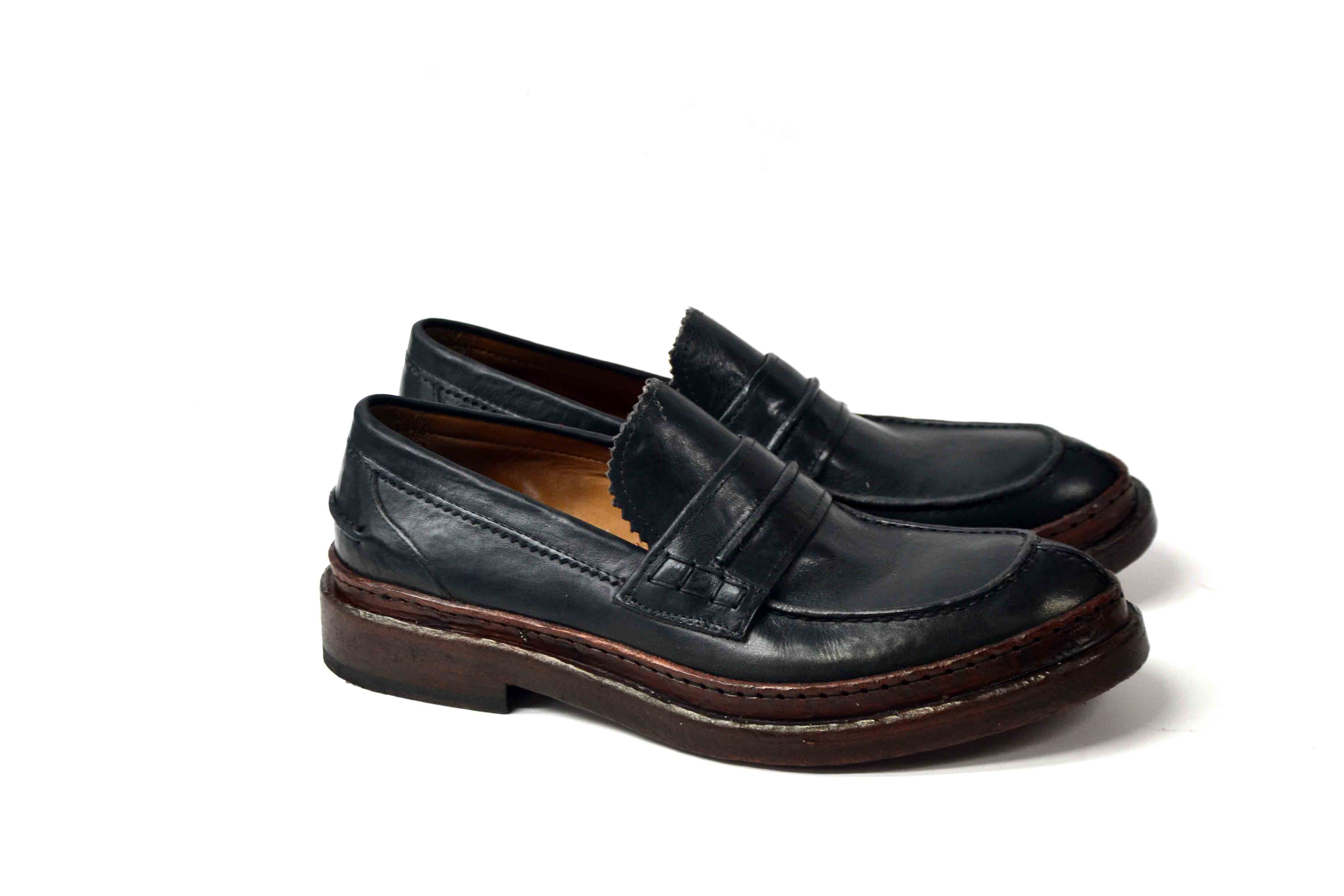 LAST PAIR 42- LISBONA BLACK LOAFER