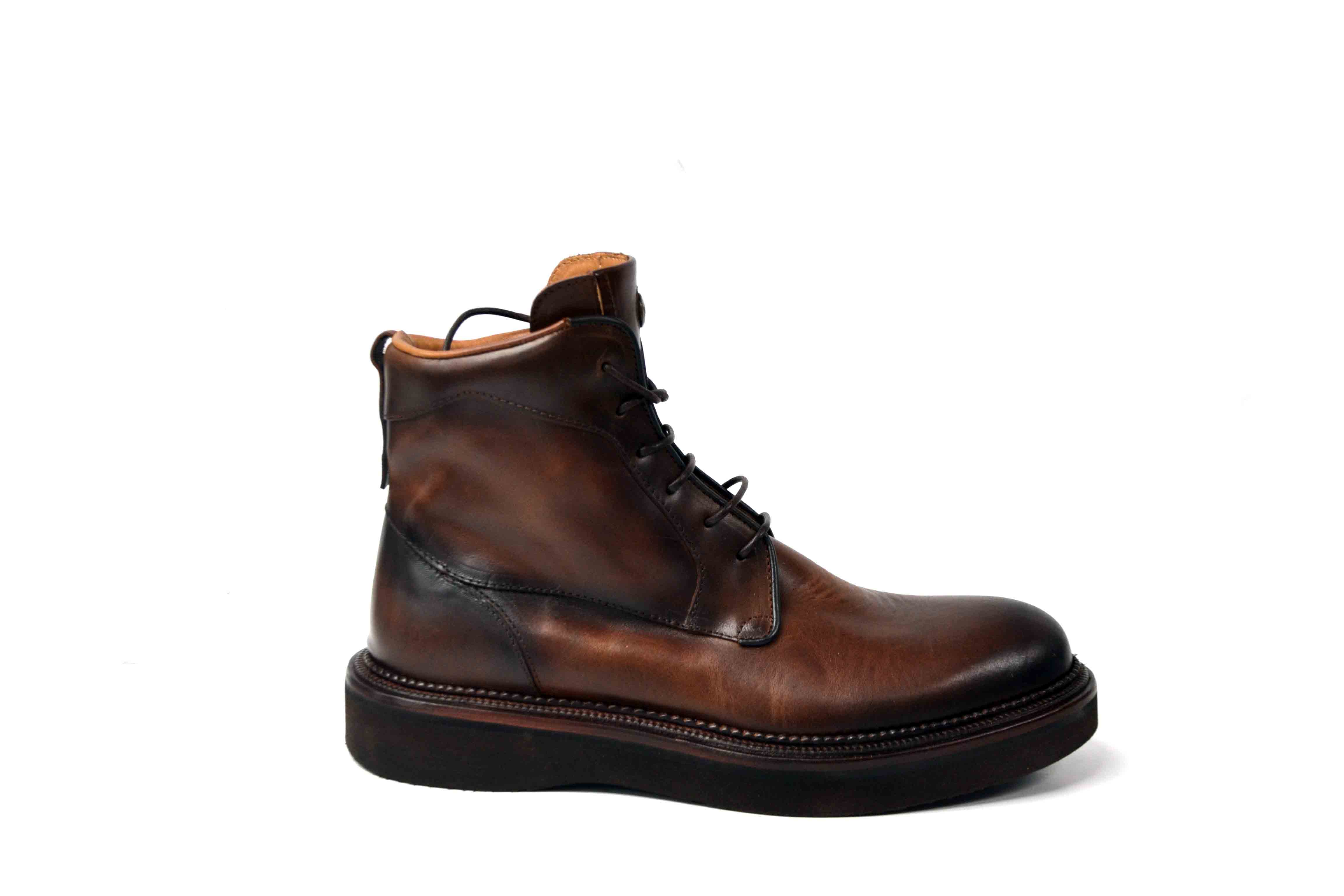 LAST PAIR 42-TORNADO LACED TERRA BOOTS