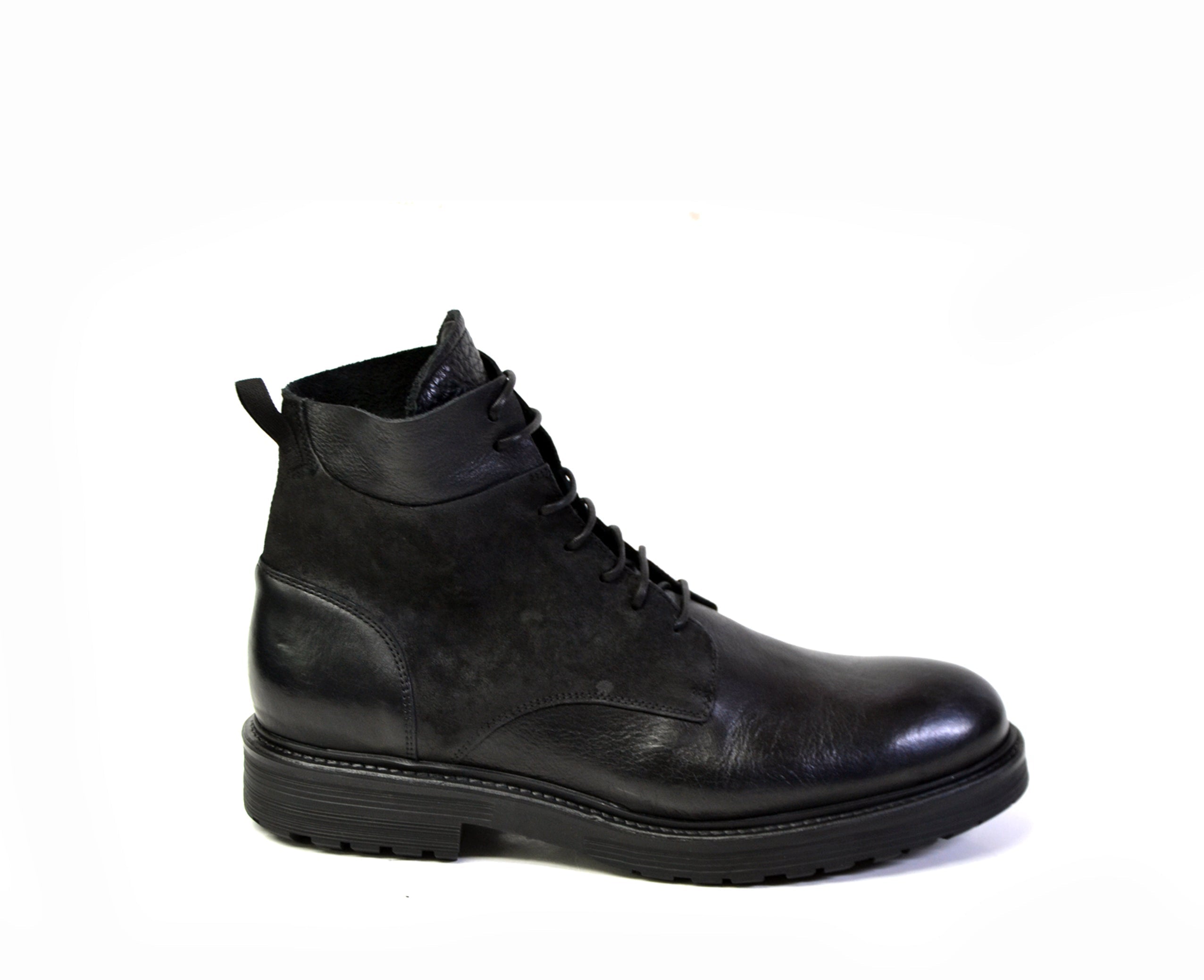 LAST PAIRS 39/40/41/42/43/44- SUEDE+ RYDER LACED BOOTS