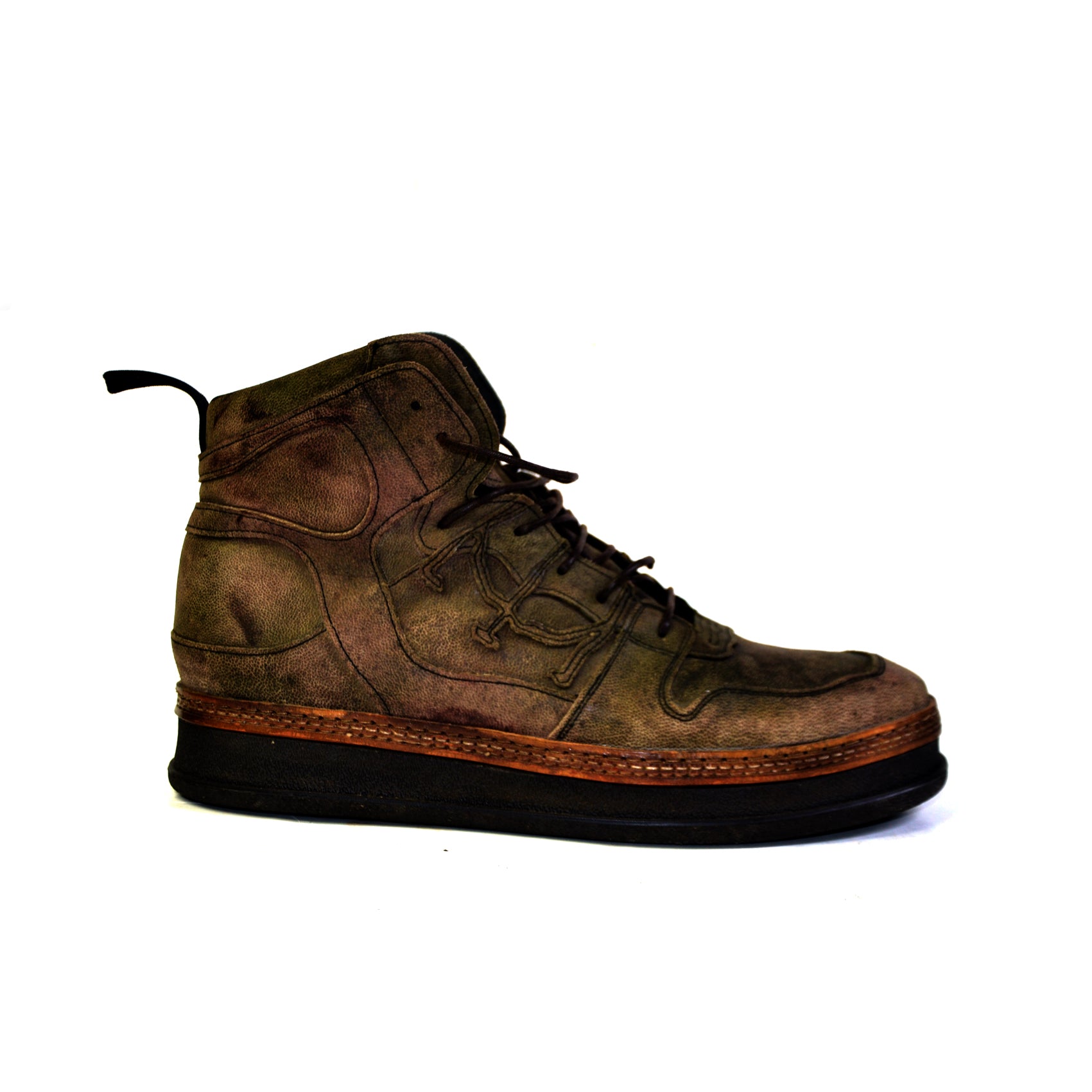 LAST PAIR 44- DIRTY TERRA DUNK