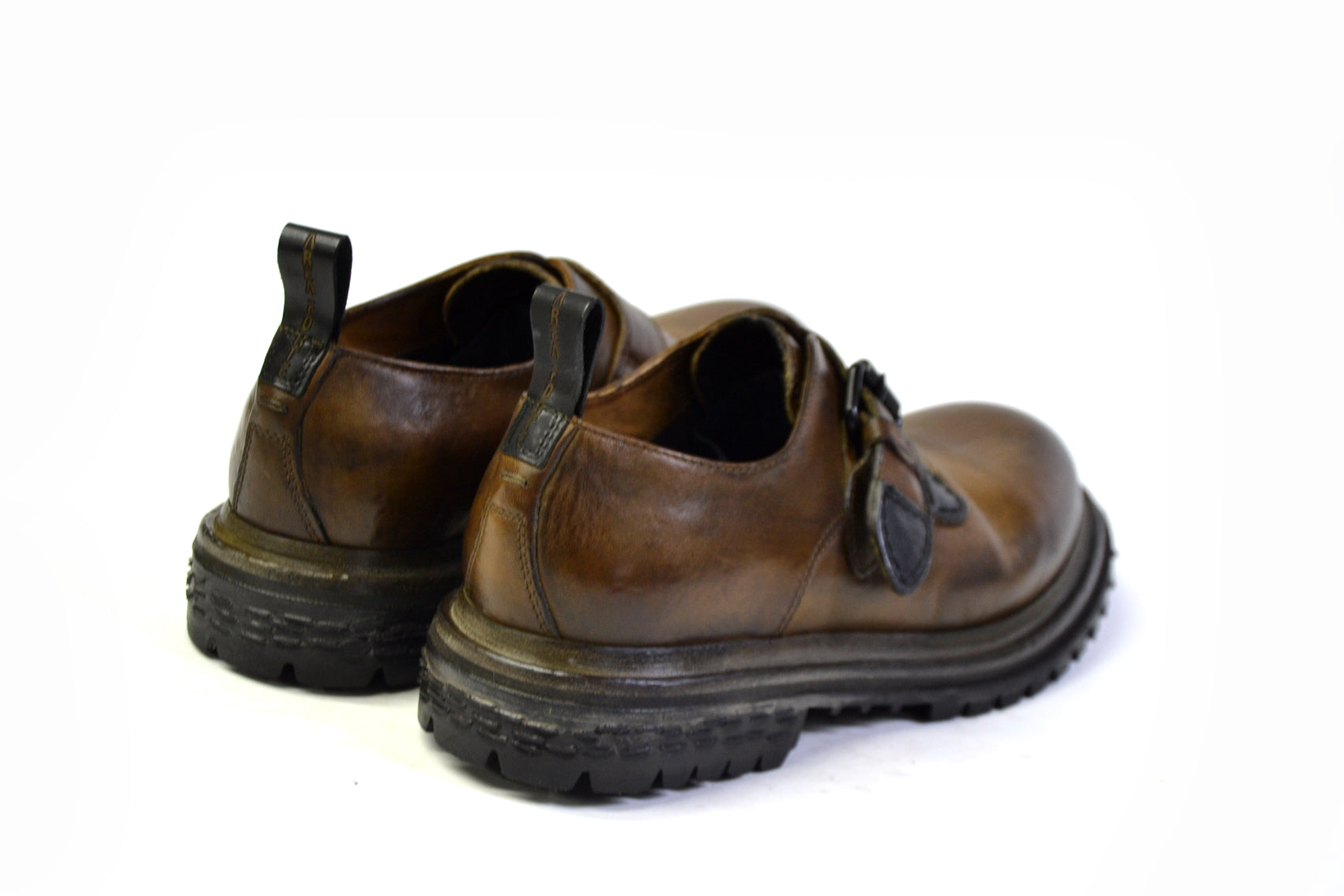 TONALE MUD BUCKLED SHOES