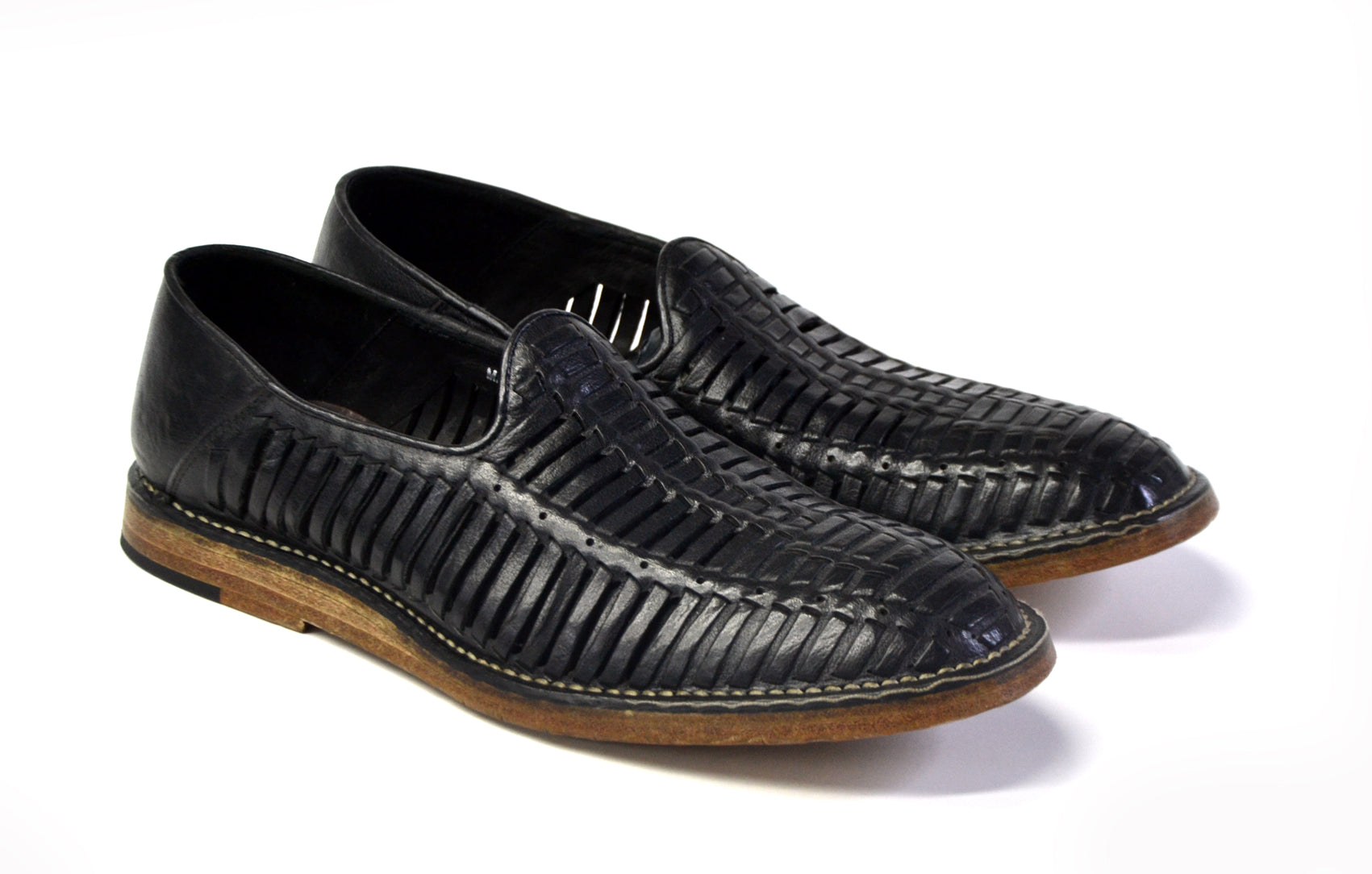 LAST PAIRS 42-SUMMER CUT-OUT LOAFERS IN COGNAC OR BLACK