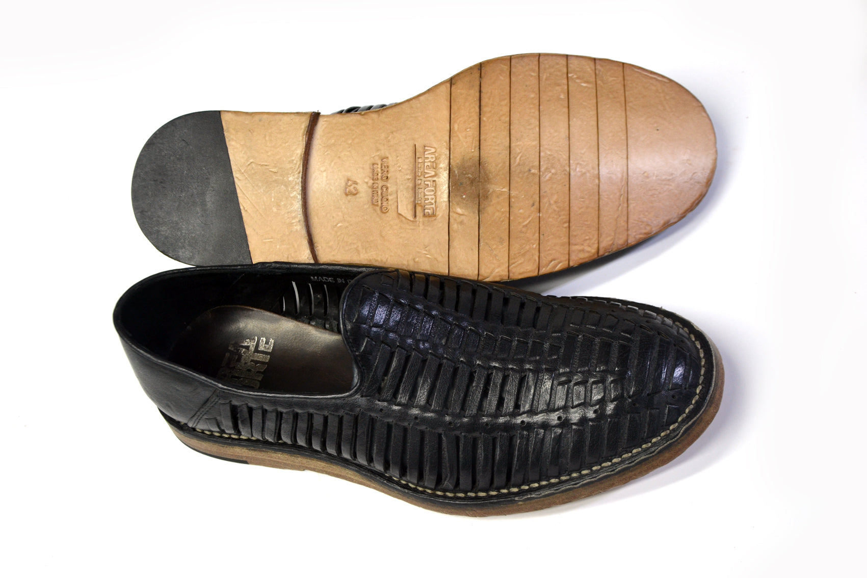 LAST PAIRS 42-SUMMER CUT-OUT LOAFERS IN COGNAC OR BLACK