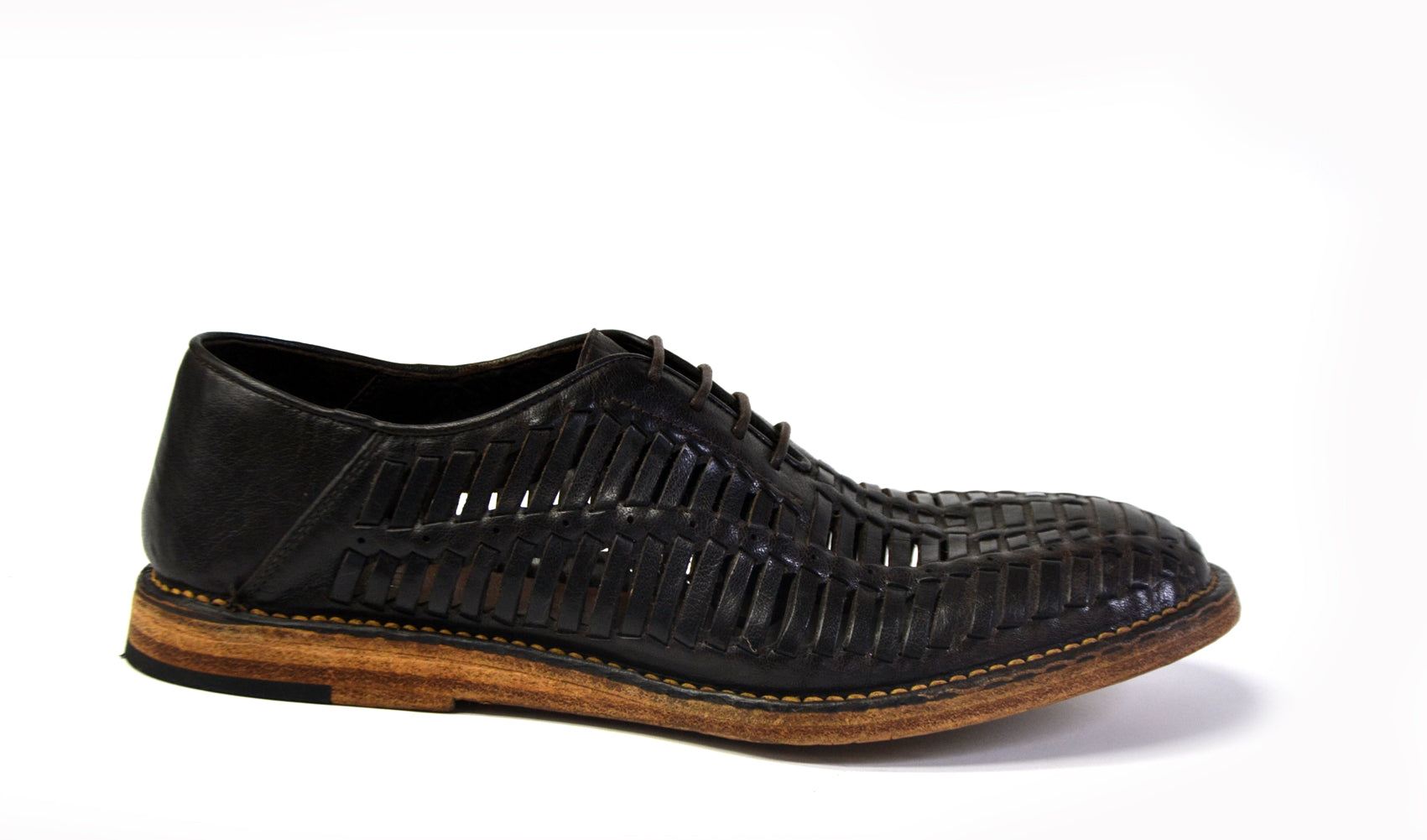 LAST PAIR 42-SUMMER CUT-OUT OXFORDS IN RED OR DARK BROWN