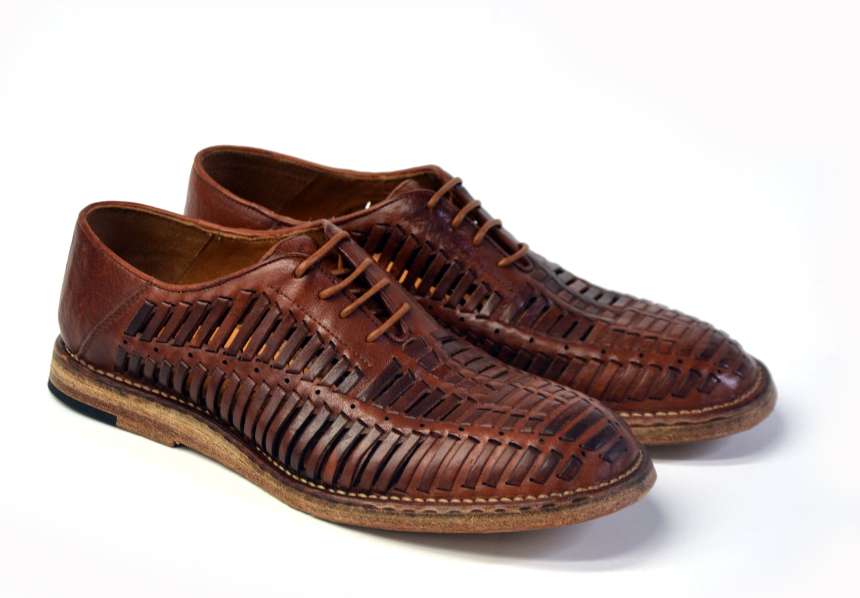 LAST PAIR 42-SUMMER CUT-OUT OXFORDS IN GREEN OR TERRA