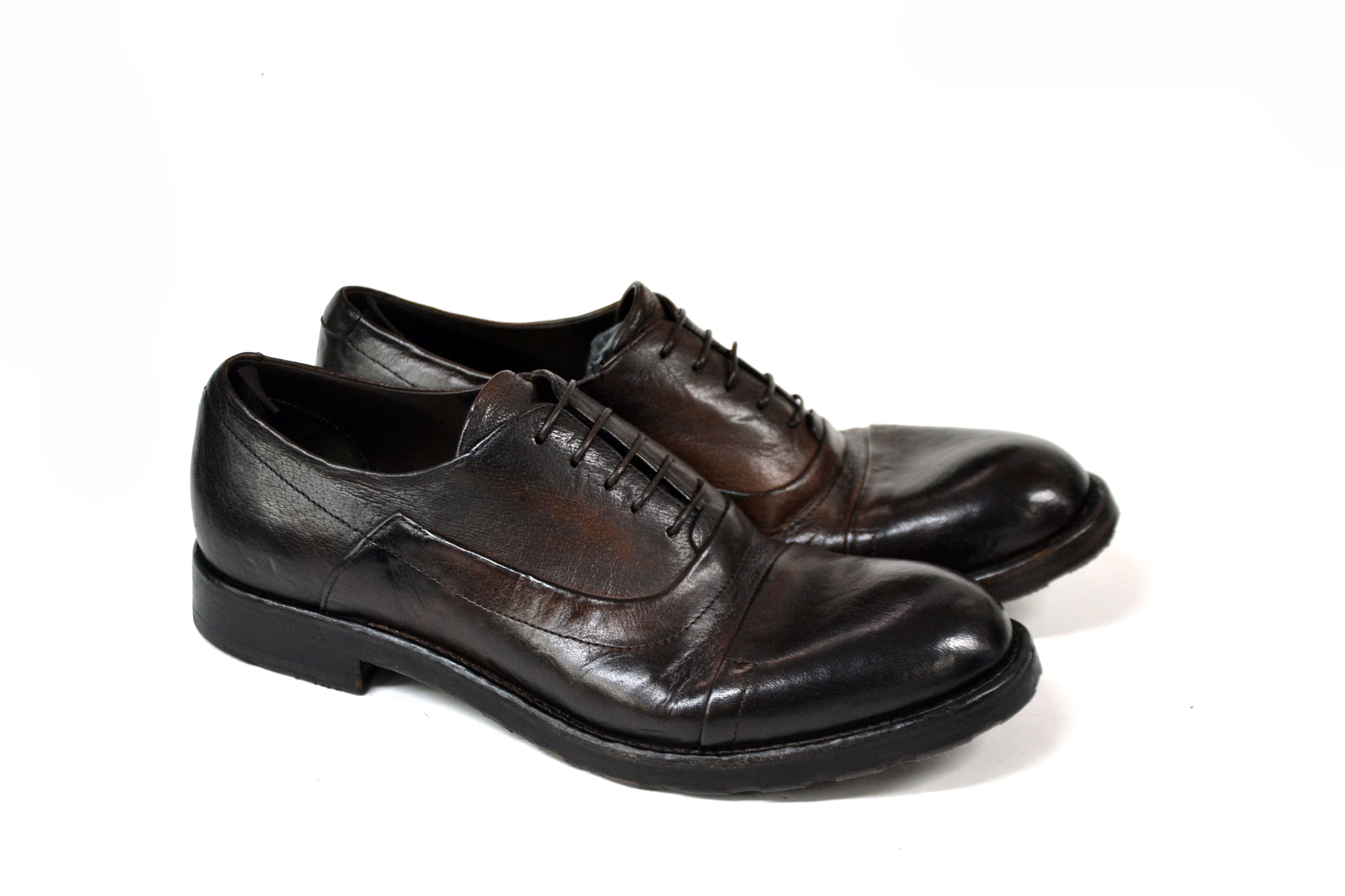 LAST PAIR 42- CHESTNUT OXFORD SHOES