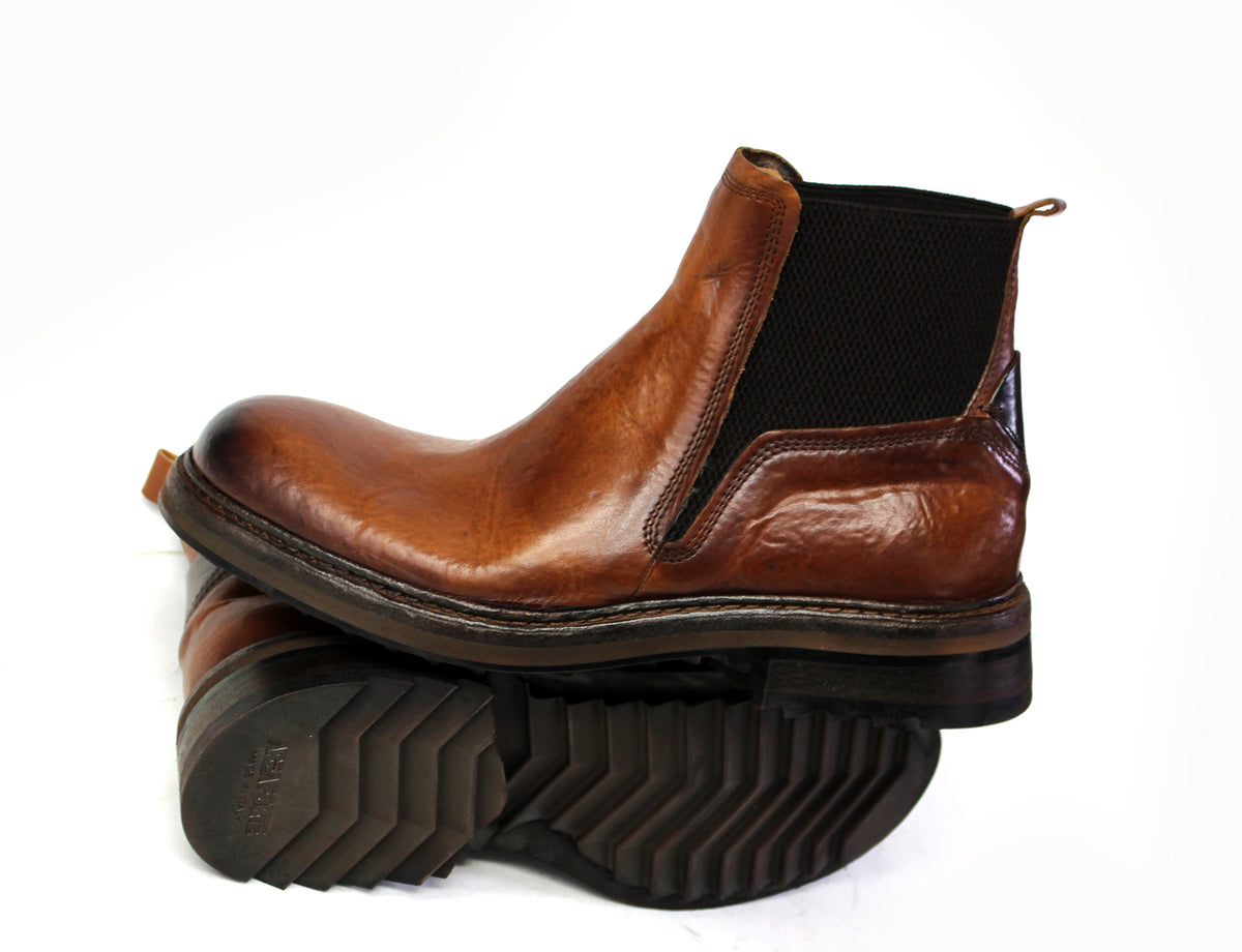SHARK Chelsea Boots