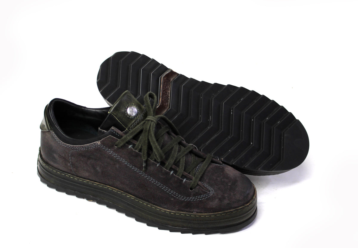 LED Low Sneakers in Suede Grey