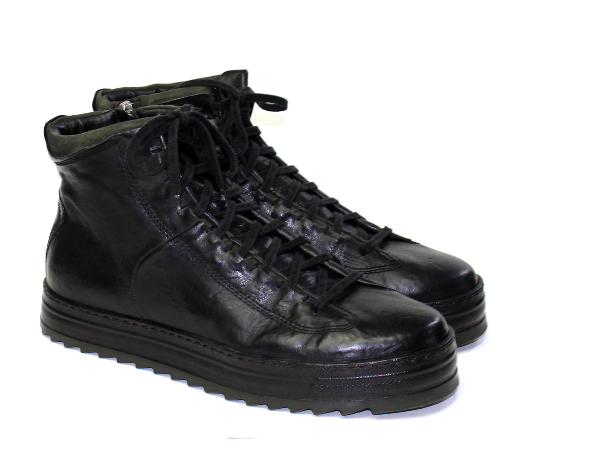 LED High Sneakers in Black