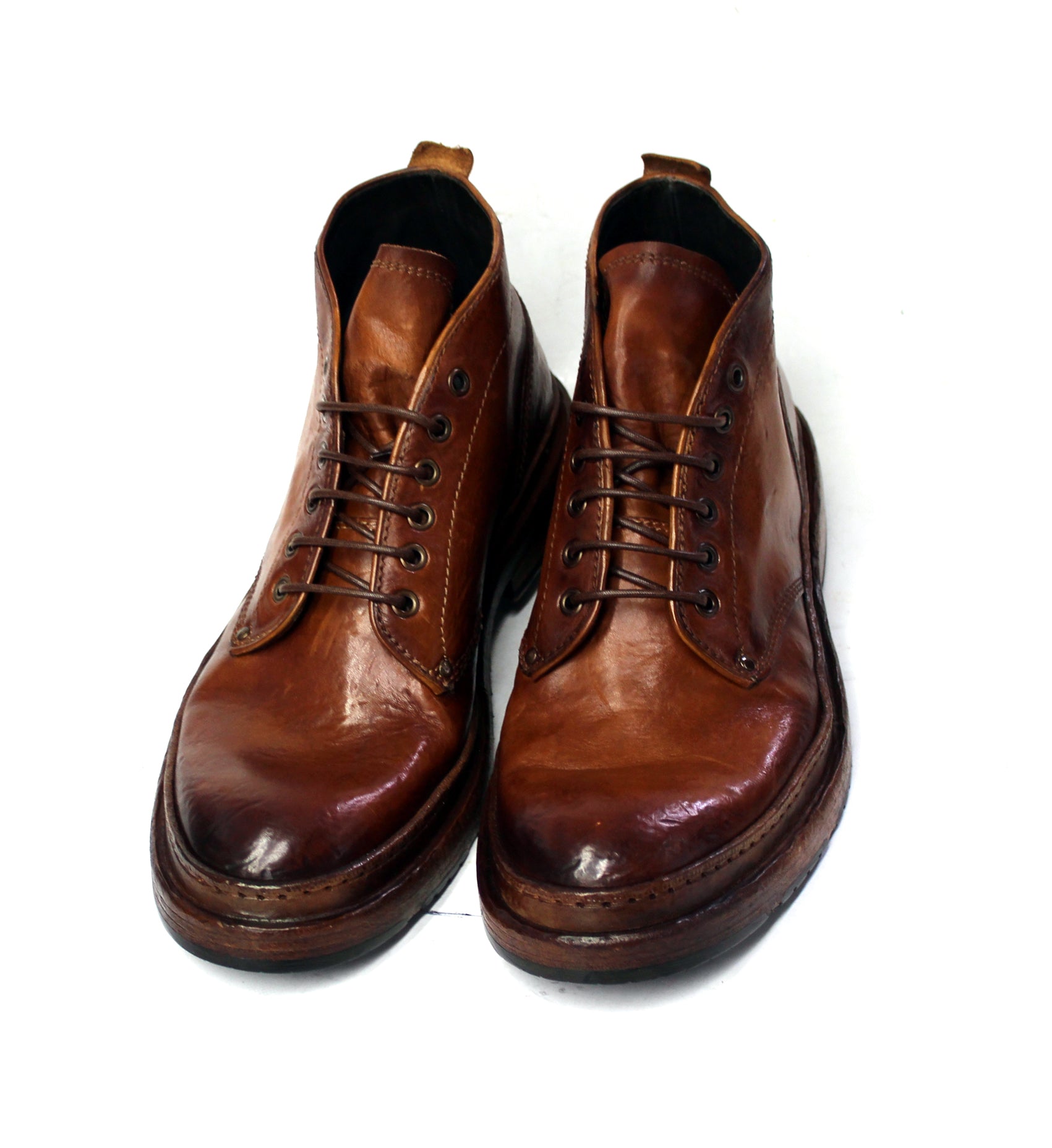 WASHINGTON CHUKKA BOOTS