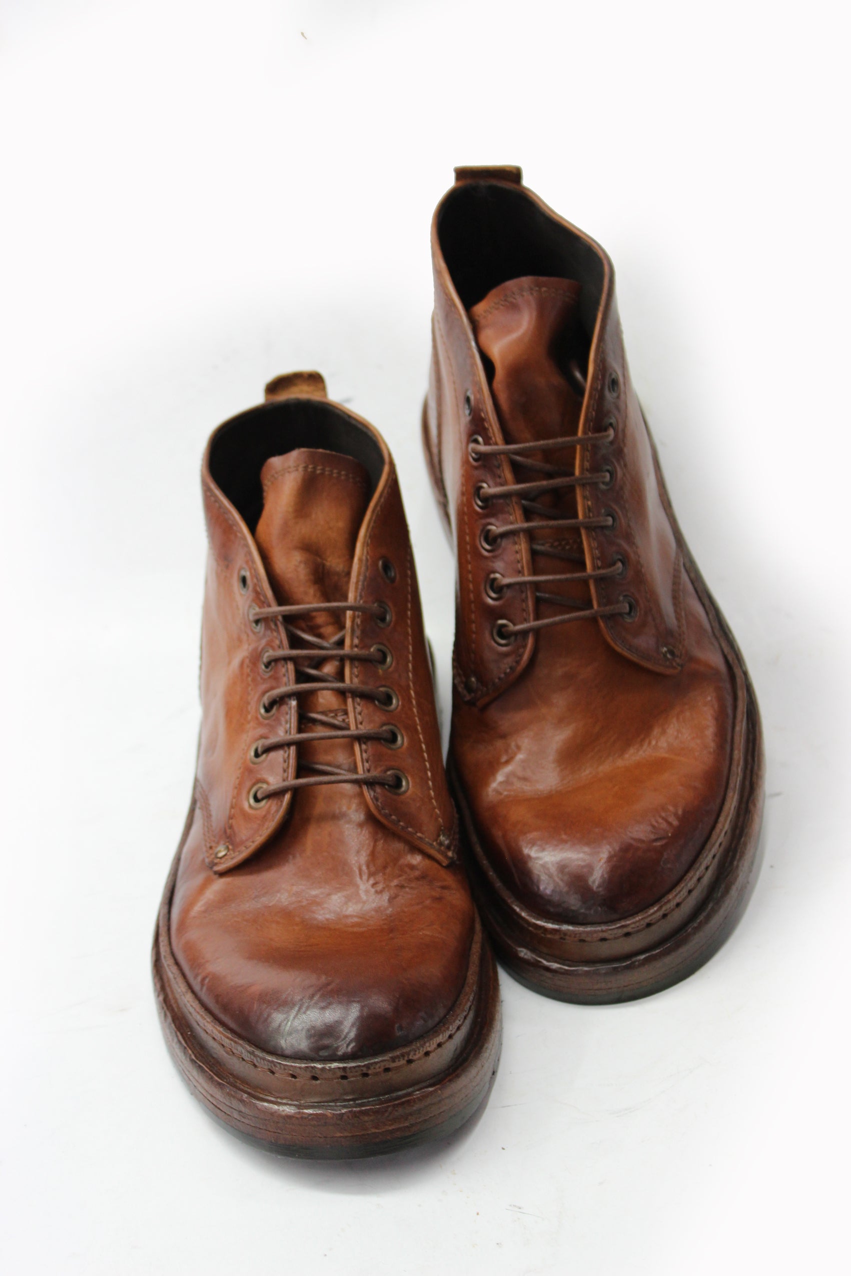 WASHINGTON CHUKKA BOOTS