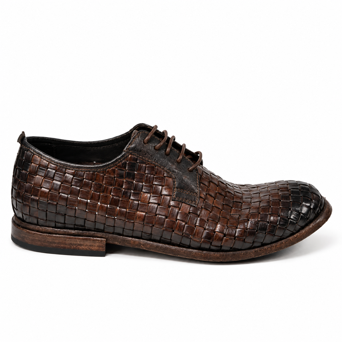 HAMPTONS HAND-WOVEN DERBY SHOES