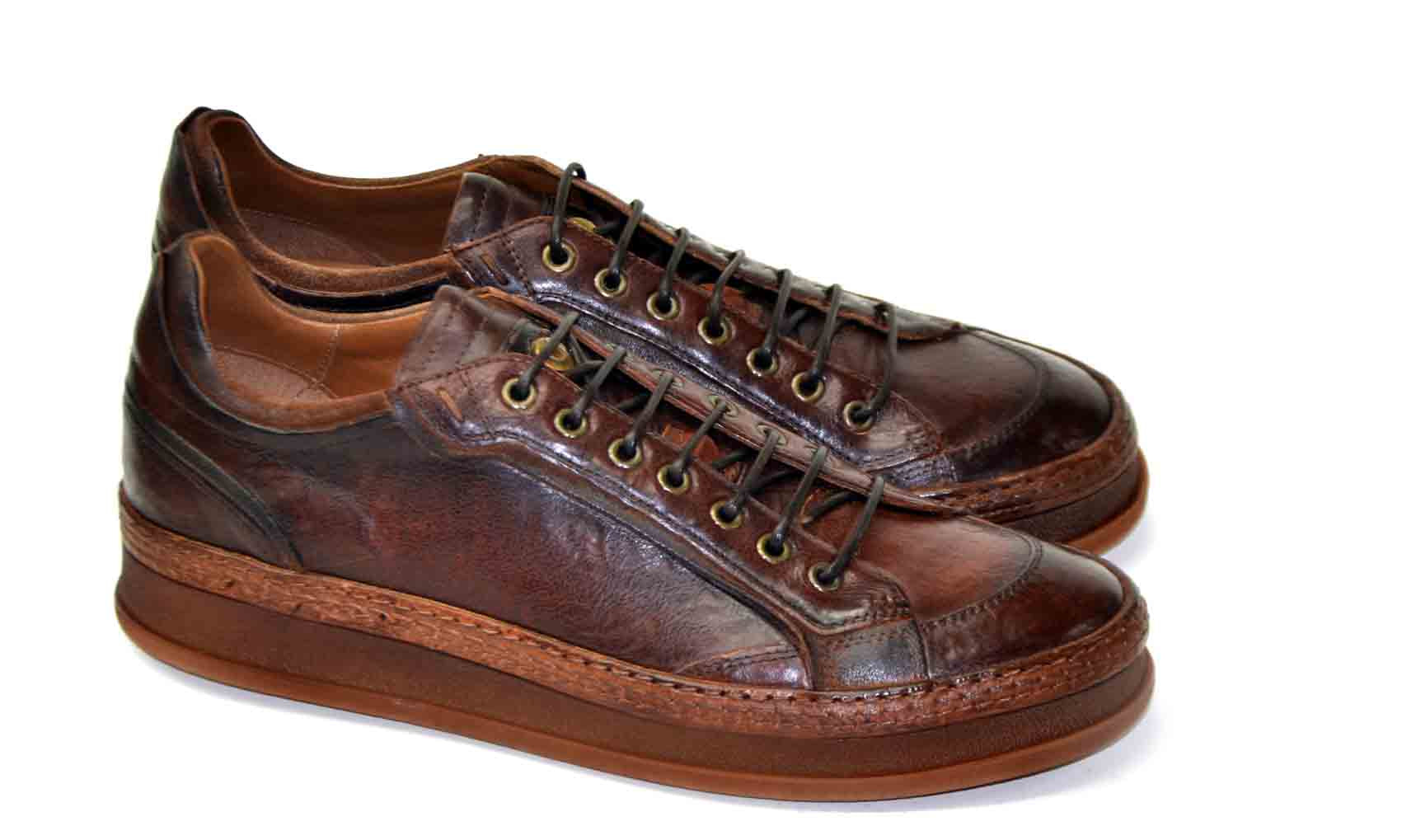 LAST PAIR 41/43- GEORGE LOW  LEATHER SNEAKERS