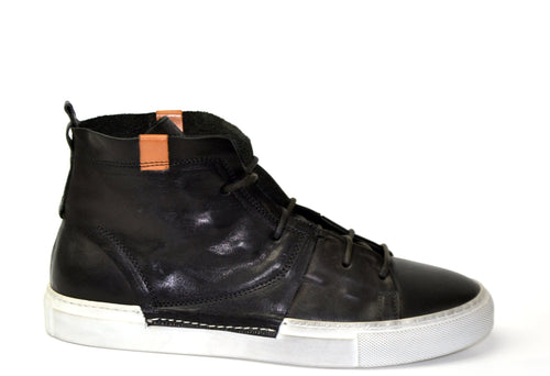 ALEX Black laced sneakers