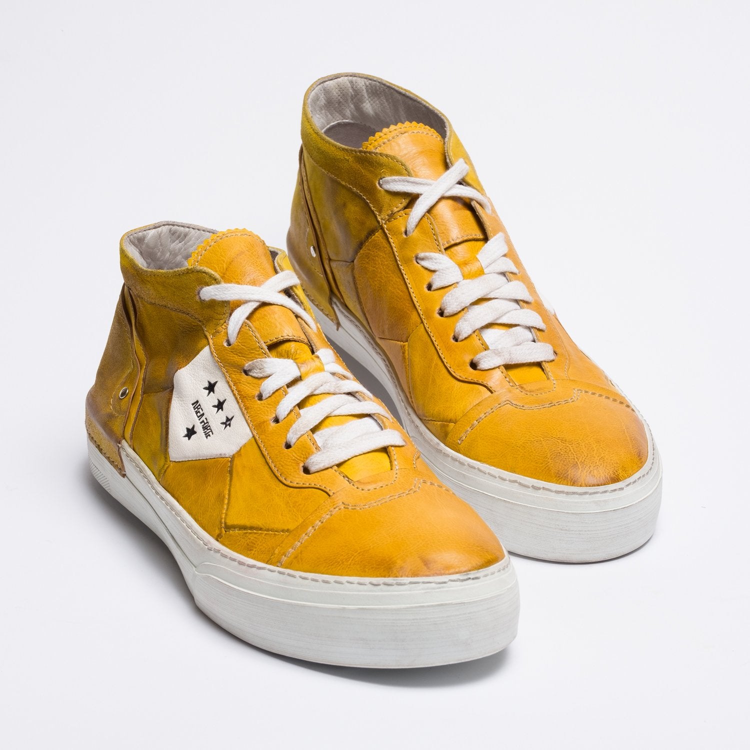 Mundialito mid yellow sneakers