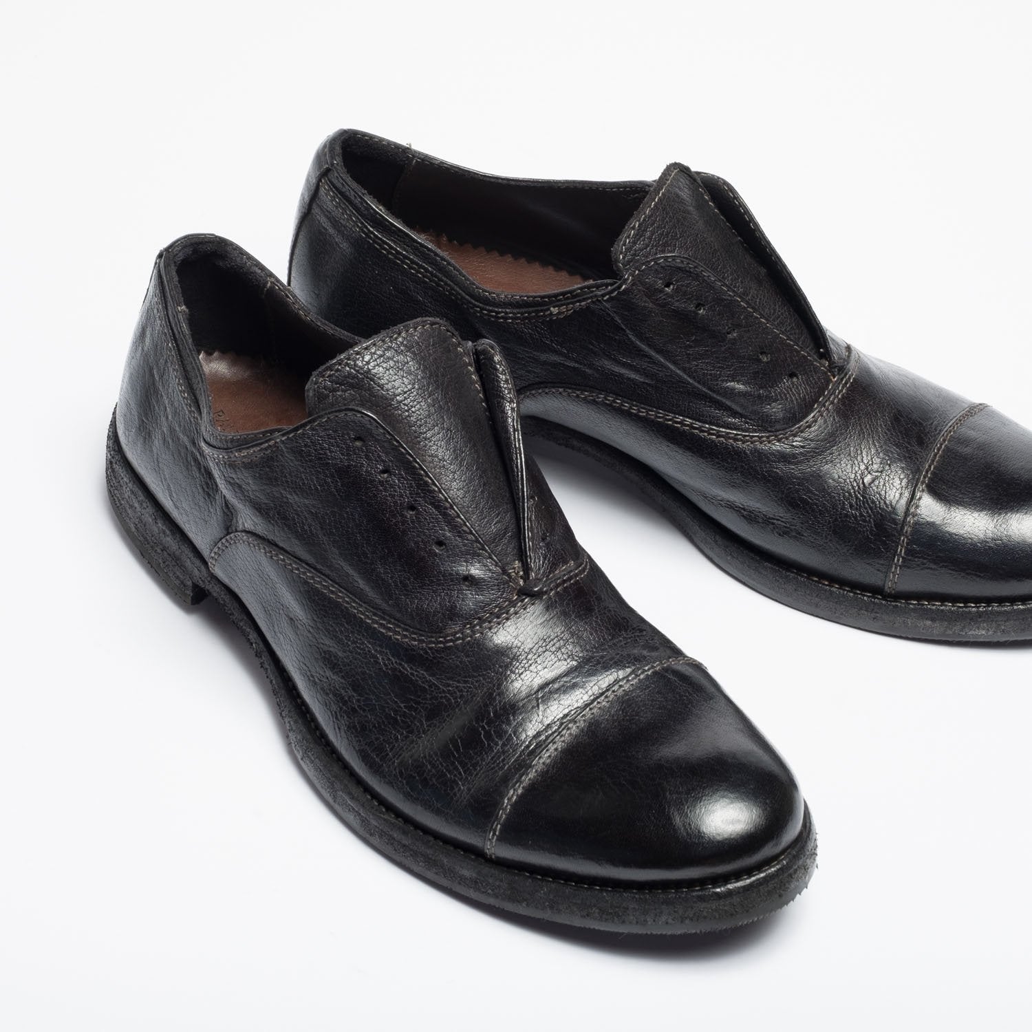 LAST PAIR 39-NEALO BLACK CLASSIC MODERN